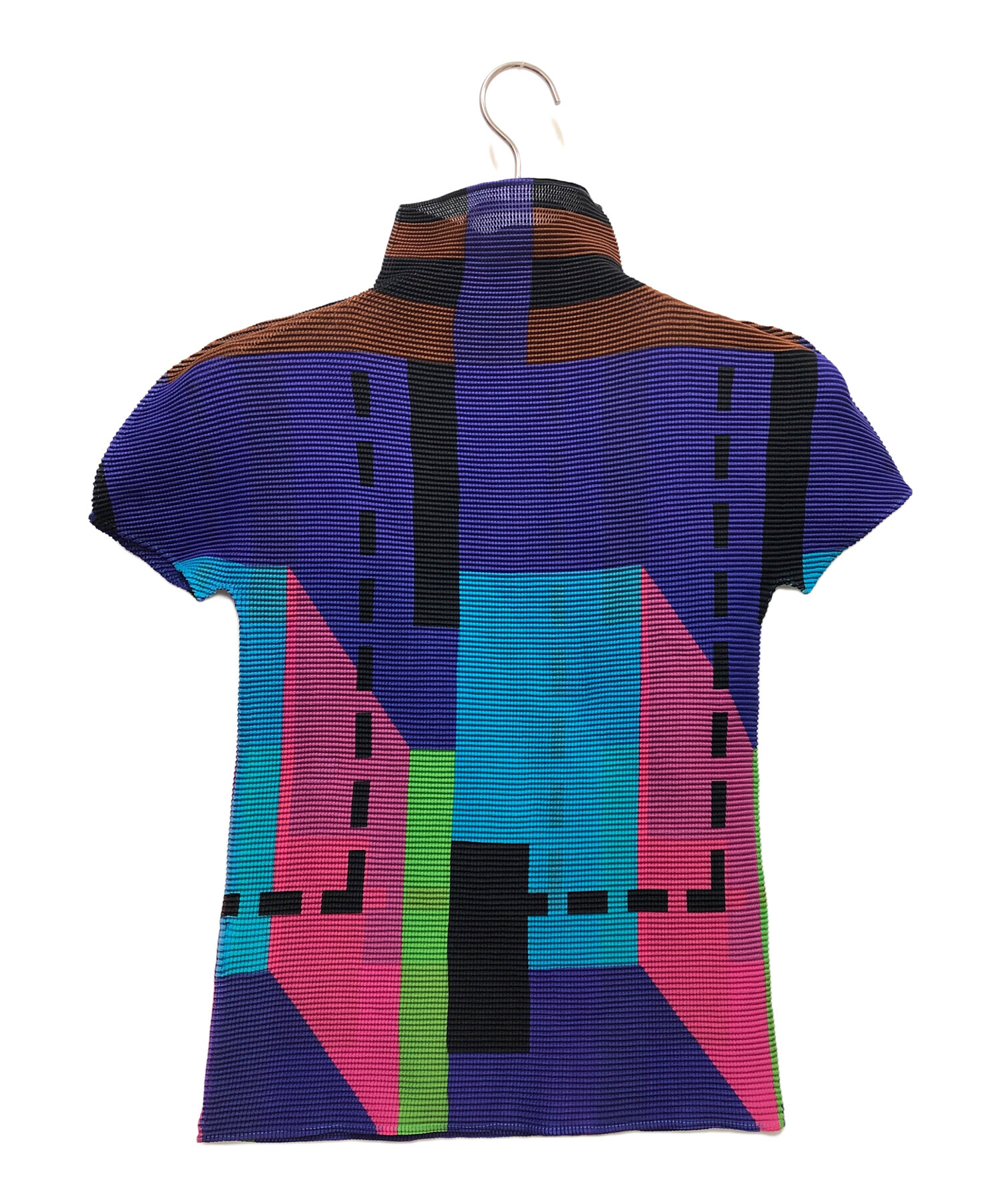 ISSEI MIYAKE me 半袖 Tシャツ 赤・青・黒 中古・古着通販】me ISSEY MIYAKE (ミーイッセイ ミヤケ) 半袖