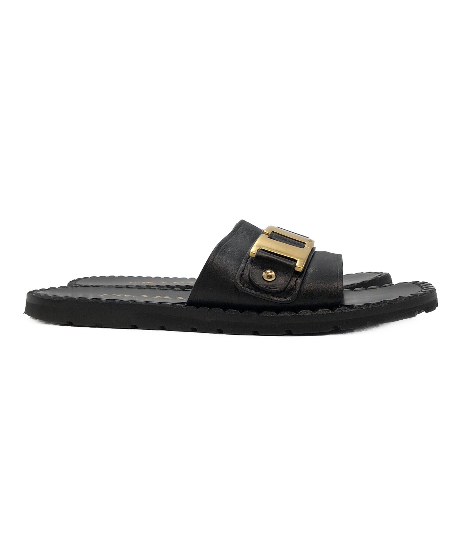中古・古着通販】PRADA (プラダ) バックルゴールドサンダル ブラック