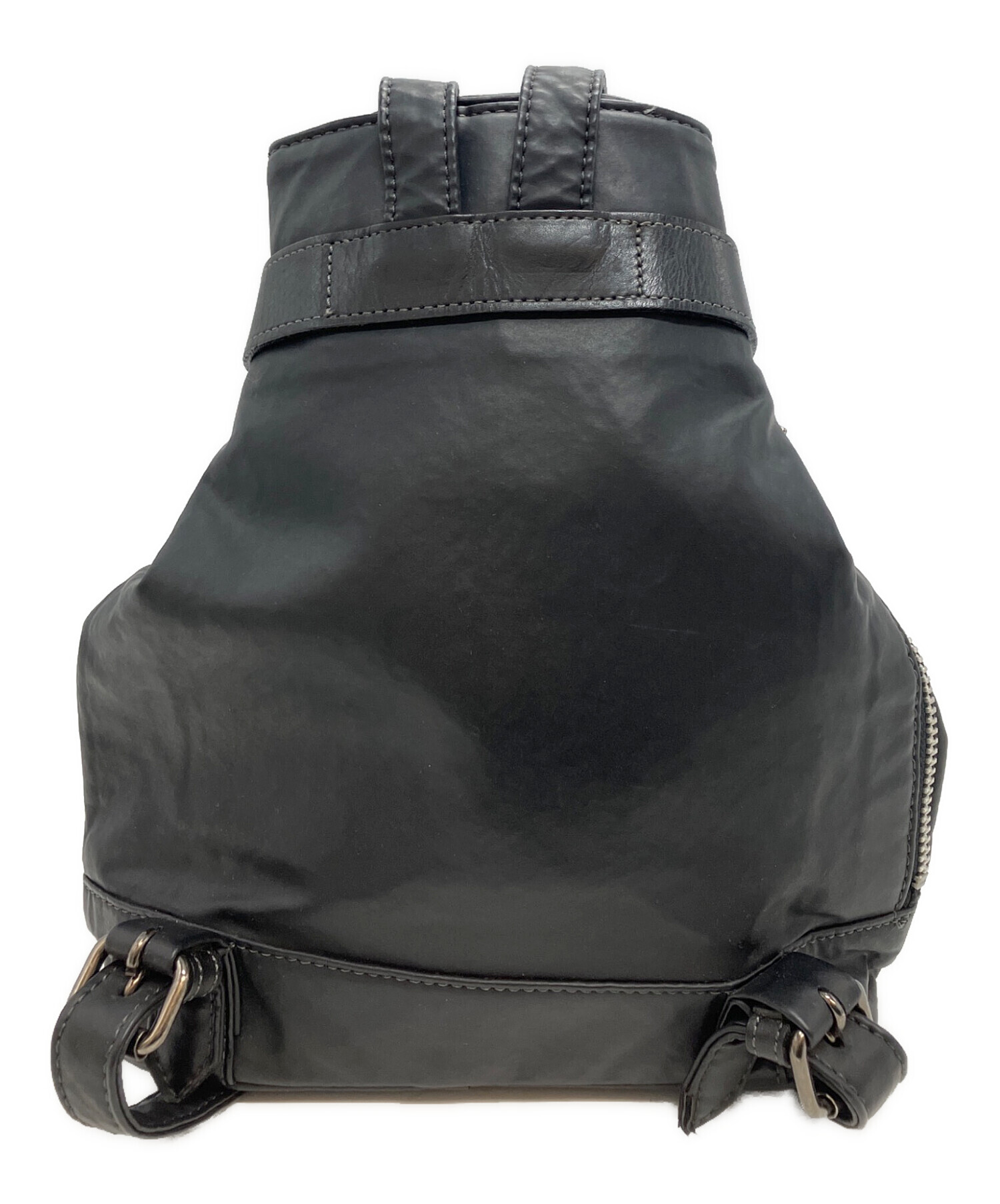 ゴルチエ　ロゴメタルプレート　リュック 中古・古着通販】Jean Paul GAULTIER (ジャンポールゴルチェ) メタル