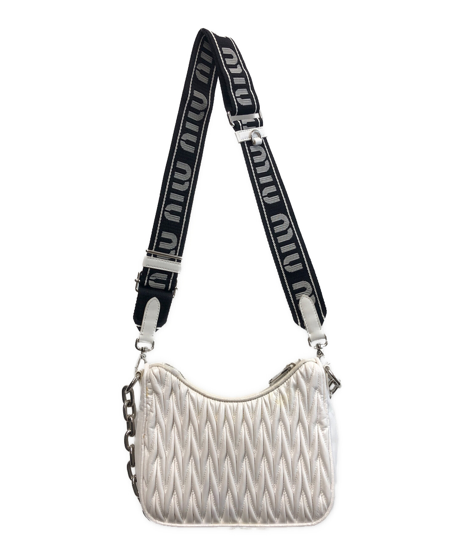 破れアリ miu miu 2way ショルダーバッグ マテラッセ　白　ホワイト miu miu（ミュウミュウ） 中古 ショルダーバッグ レディース ブランド
