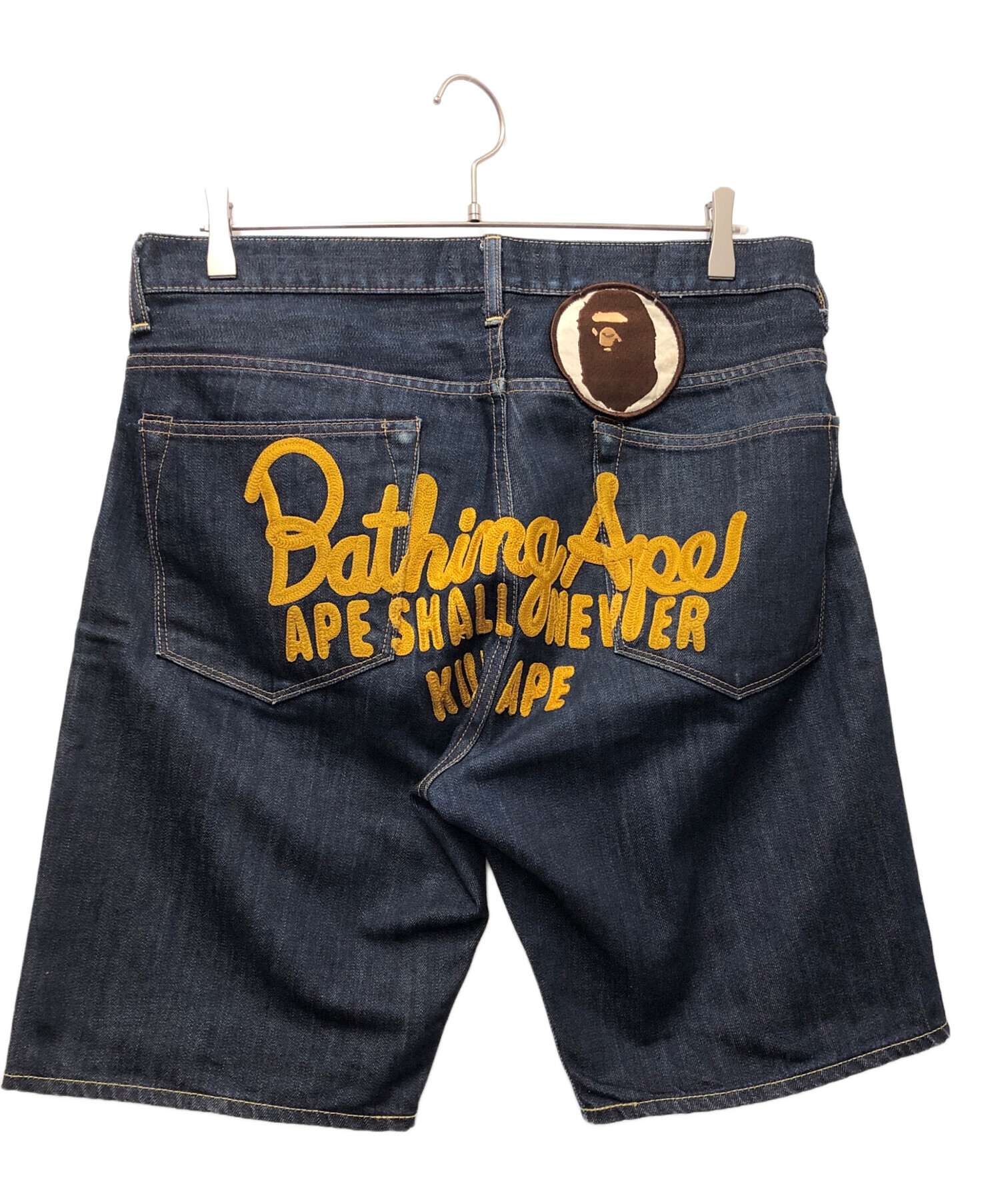 A・BATHING APE ハーフパンツ A BATHING APE(アベイシングエイプ) 00's Camouflage cargo half pants