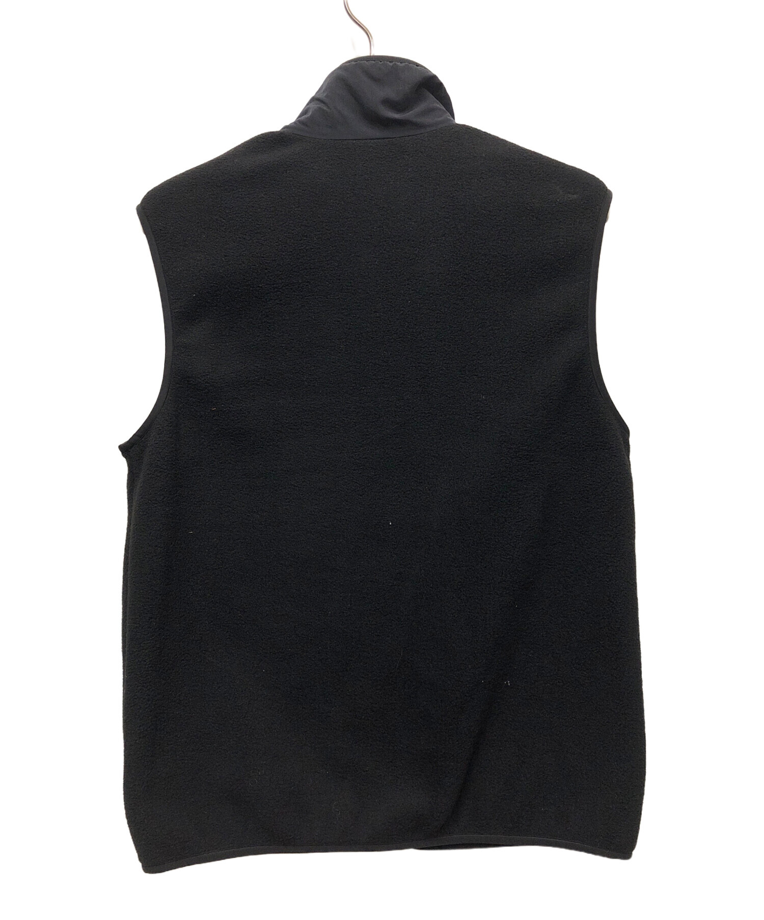 Patagonia ブラック フリース ベスト L 中古・古着通販】Patagonia (パタゴニア) フリースベスト ブラック
