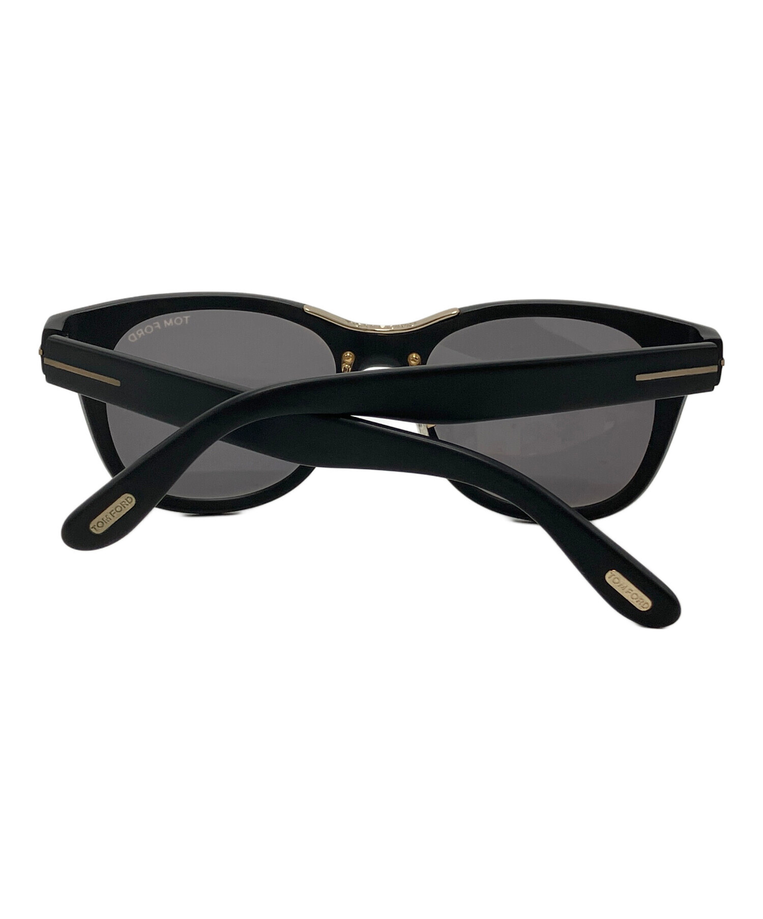 TOM FORD サングラス購入ページ 中古・古着通販】TOM FORD (トムフォード) ウェリントンフレーム
