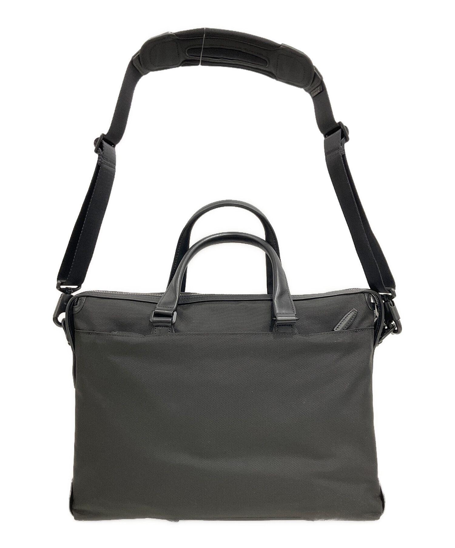 廃盤品TUMIブラック迷彩 ビジネスバッグ 中古・古着通販】TUMI (トゥミ) ビジネスバッグ ブラック｜ブランド