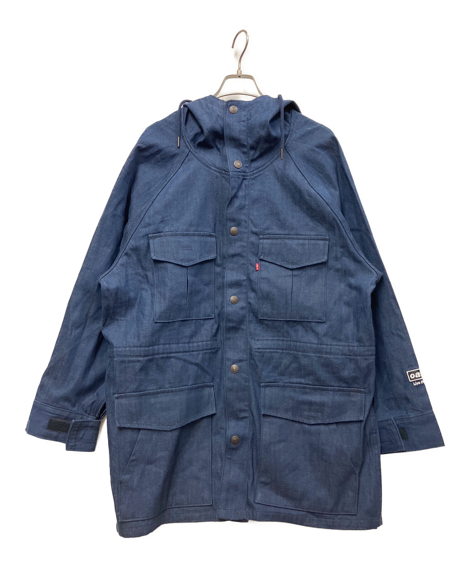 マ*シ様 リーバイス トレー トレイ LEVIS アルミ ビンテージ アドバタイ 中古・古着通販】LEVI'S (リーバイス) oasis (オアシス) マウンテン