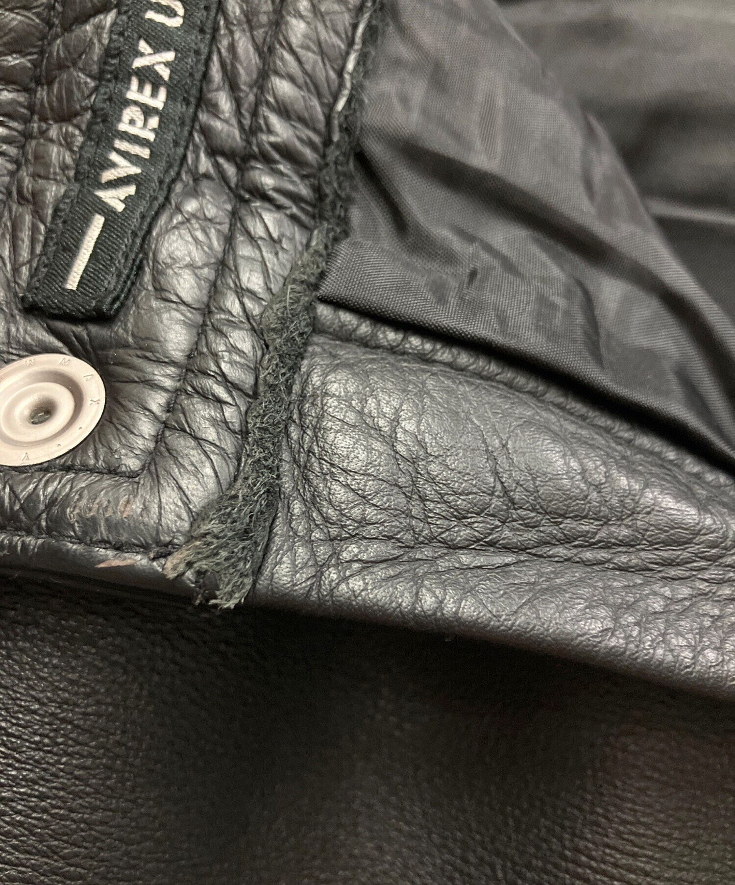 中古・古着通販】AVIREX (アヴィレックス) カウレザーパンツ ブラック