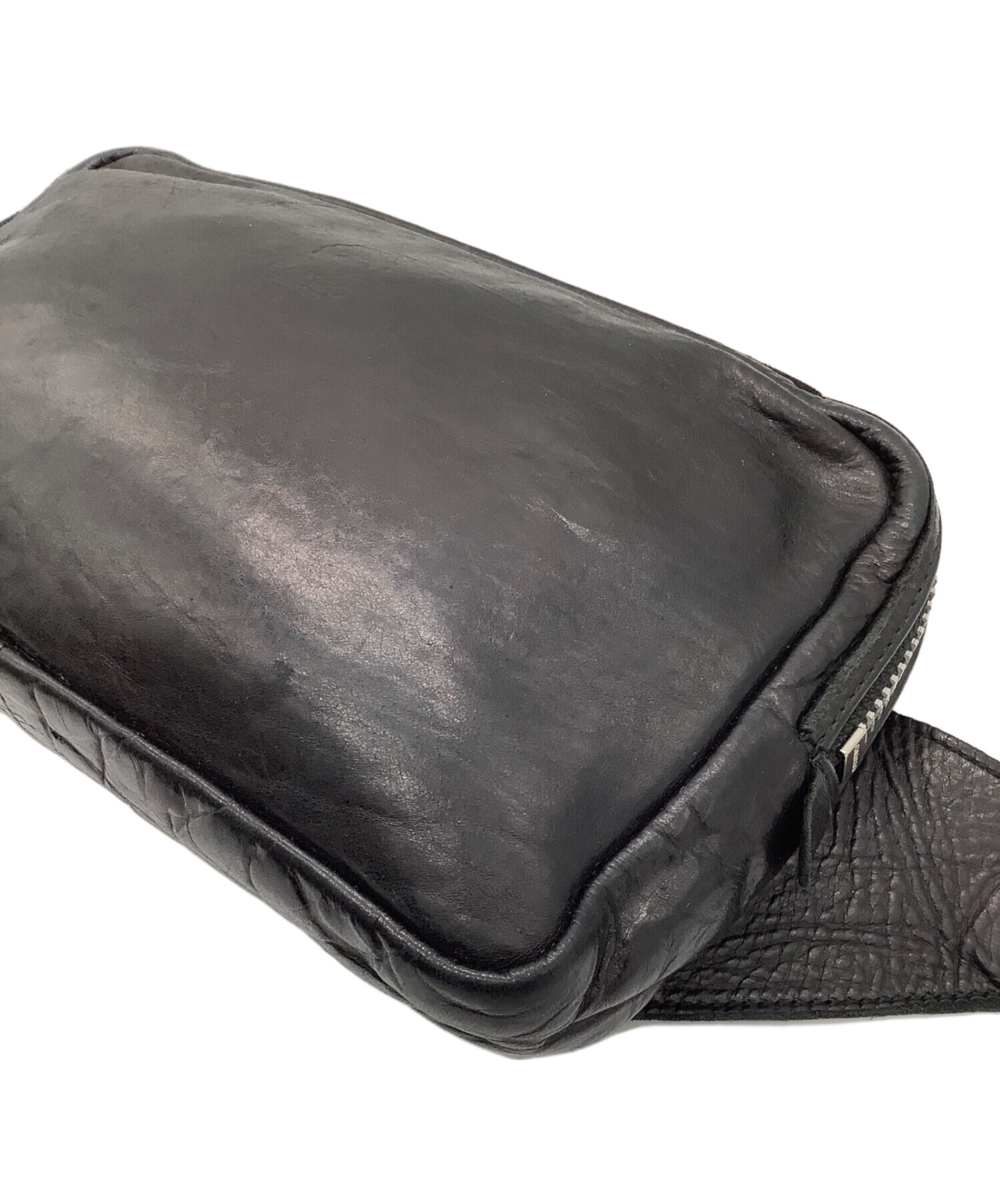 中古・古着通販】GANZO (ガンゾ) SACCHETTO4 ボディバッグ ブラック