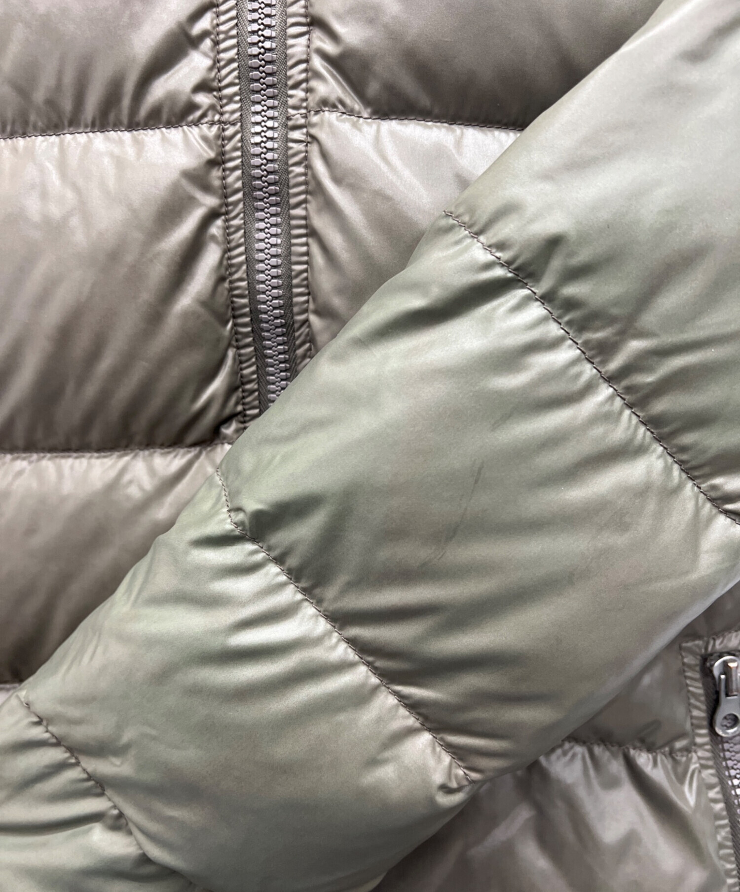 未使用 デュベティカ ダウンジャケット ブロドウェン グレー デュベティカ ダウンジャケット アウター メンズ ベガ チンクエ フード