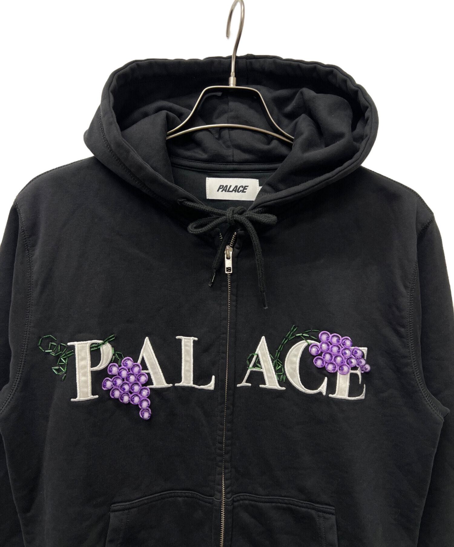 新品未使用 Palace パーカー ／  パレス  Size M PALACE(パレス) 25SSBELIEVER ZIP HOODパーカー ネイビー サイズ