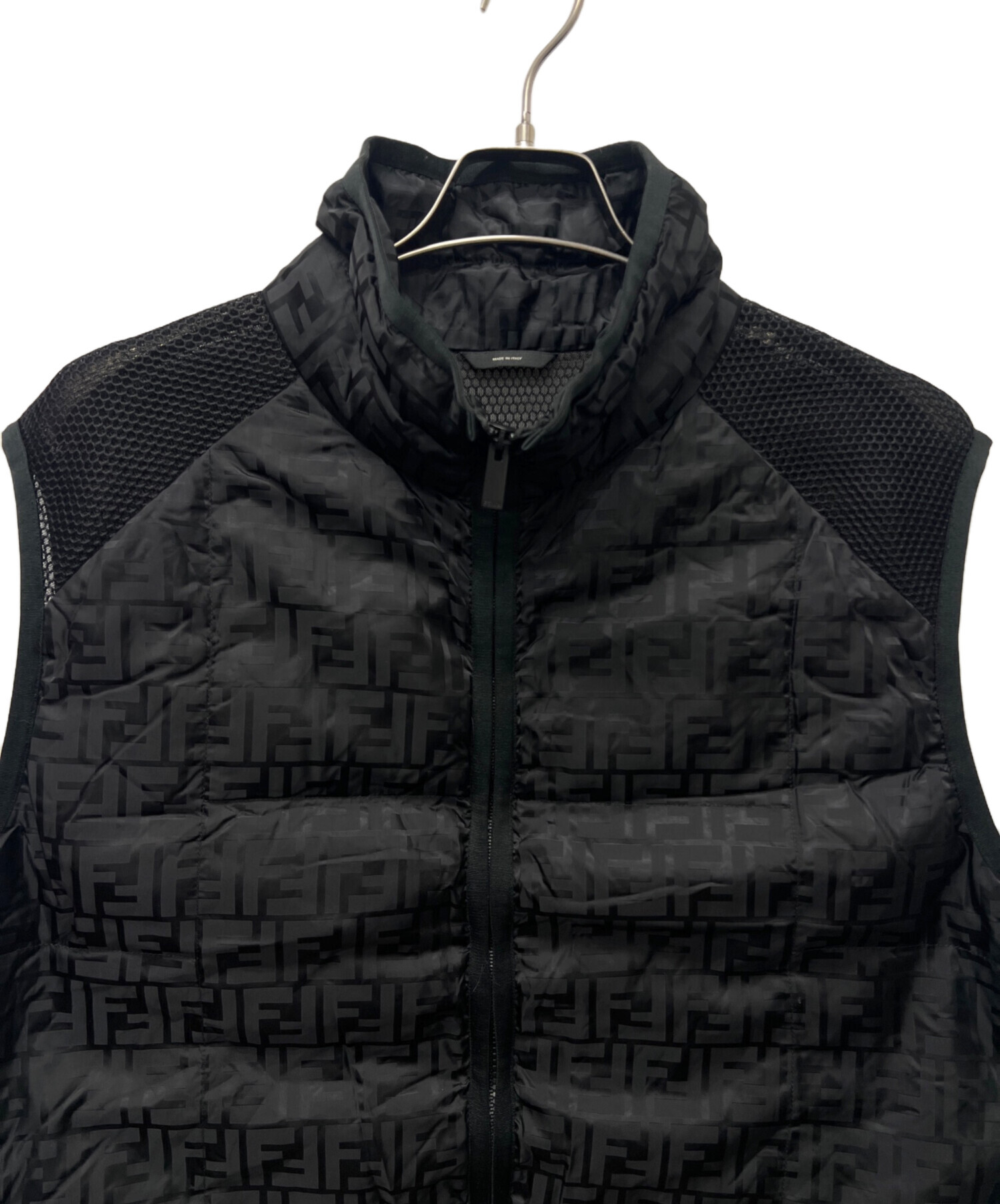 中古・古着通販】FENDI (フェンディ) ダウンベスト ブラック サイズ:52