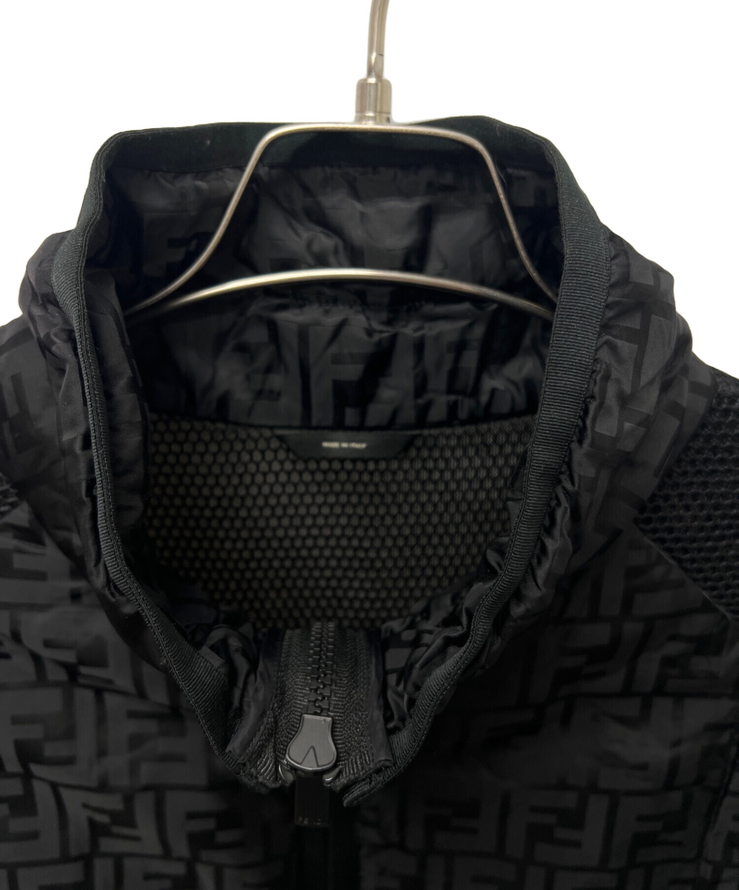 【カズ】FENDI ダウンベスト サイズ52 中古・古着通販】FENDI (フェンディ) ダウンベスト ブラック サイズ:52