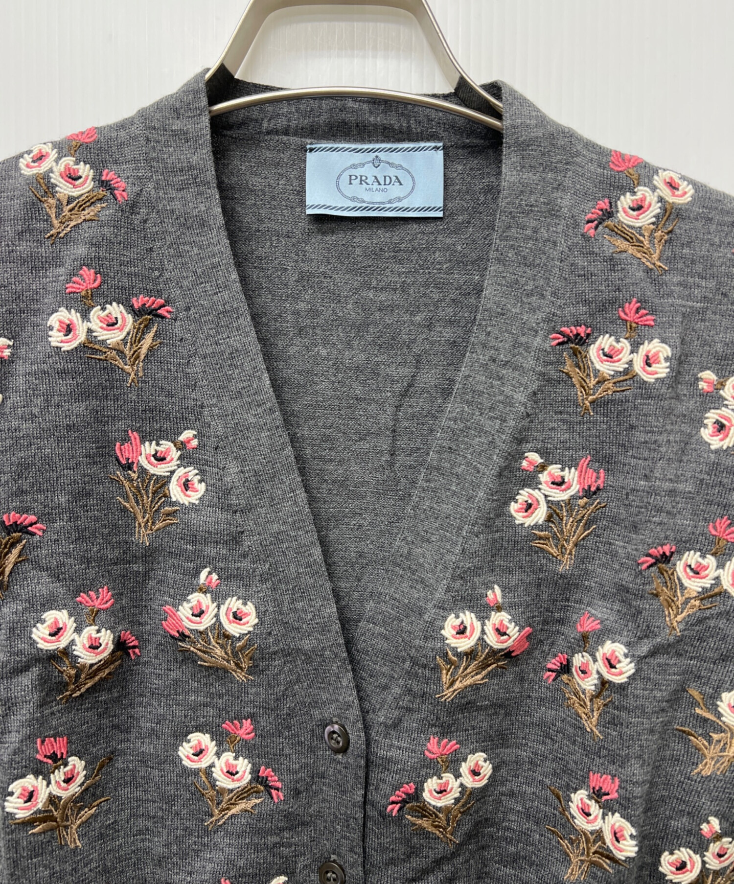 中古・古着通販】PRADA (プラダ) 薄手カーディガン グレー サイズ:36