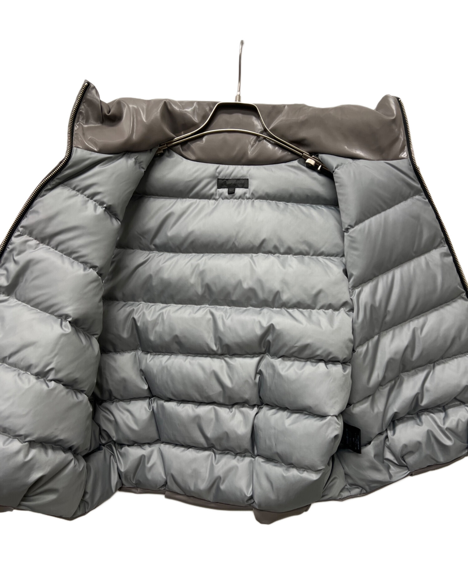新品Omar Afridi 24AW Foamed Vest ベストグレー 中古・古着通販】Omar Afridi (オマールアフリディ) ダウンベスト