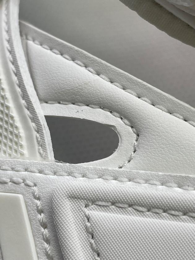 中古・古着通販】BALENCIAGA (バレンシアガ) トラックサンダル