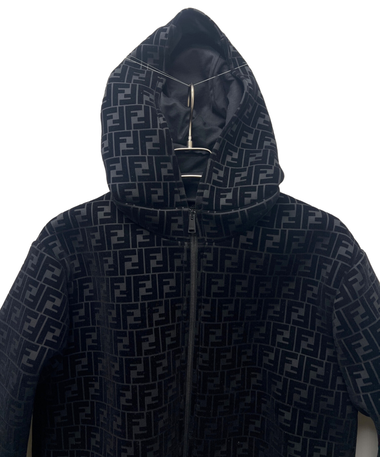 【FENDI】ズッカ柄 レザージップパーカーメンズ 中古・古着通販】FENDI (フェンディ) ズッカ柄ジップパーカー ブラック