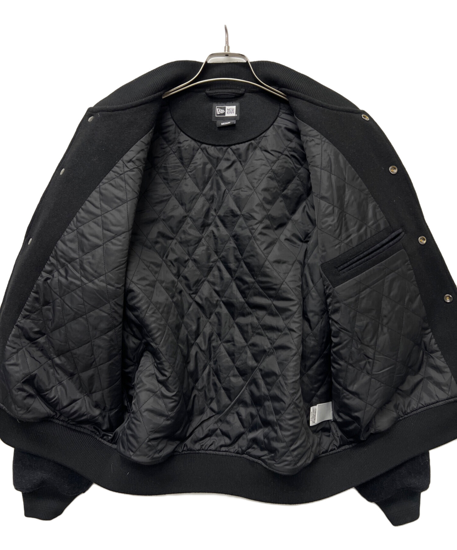 中古・古着通販】New Era (ニューエラ) スタジャン ブラック サイズ:M