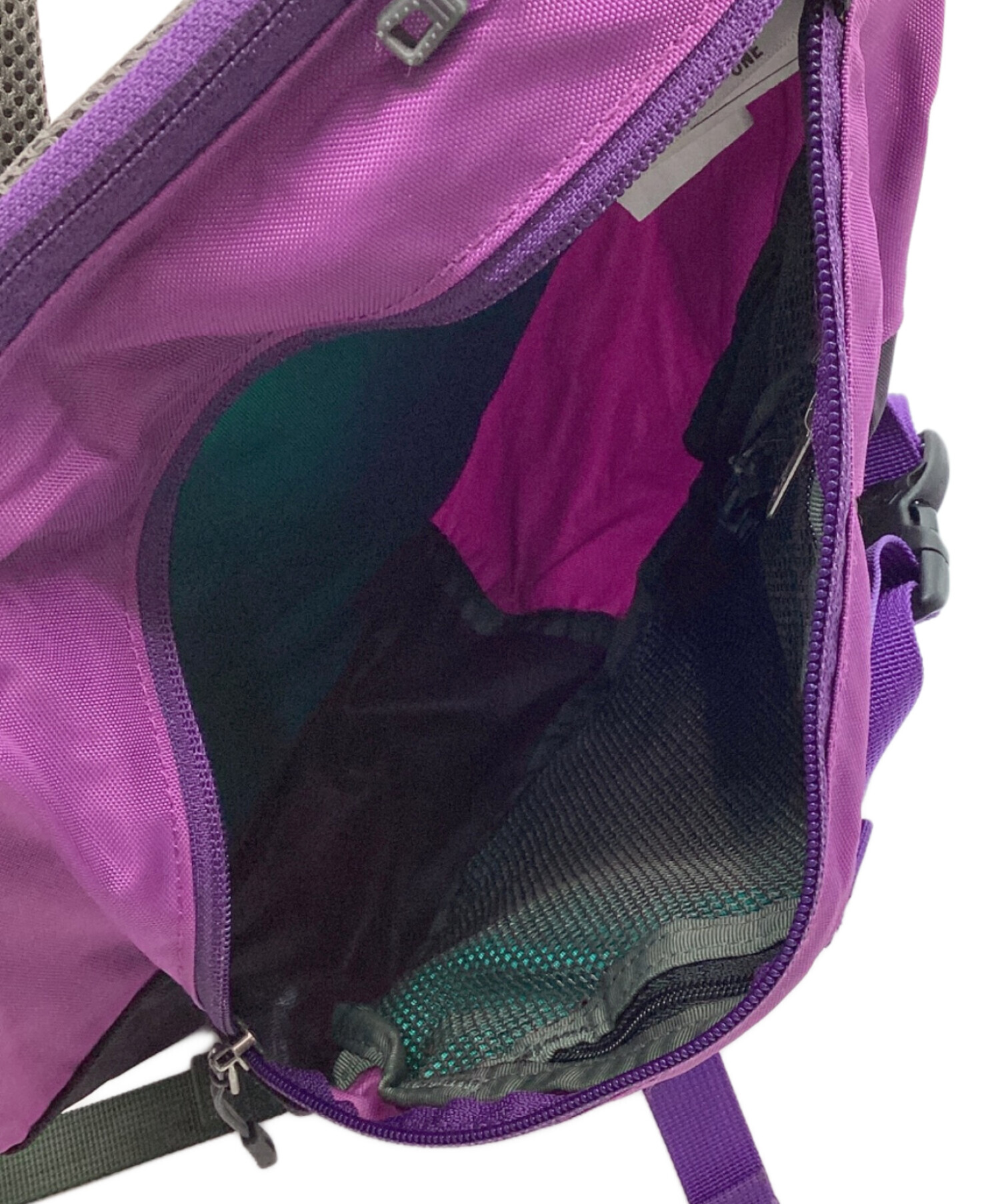 中古・古着通販】Patagonia (パタゴニア) ボディーバッグ パープル 