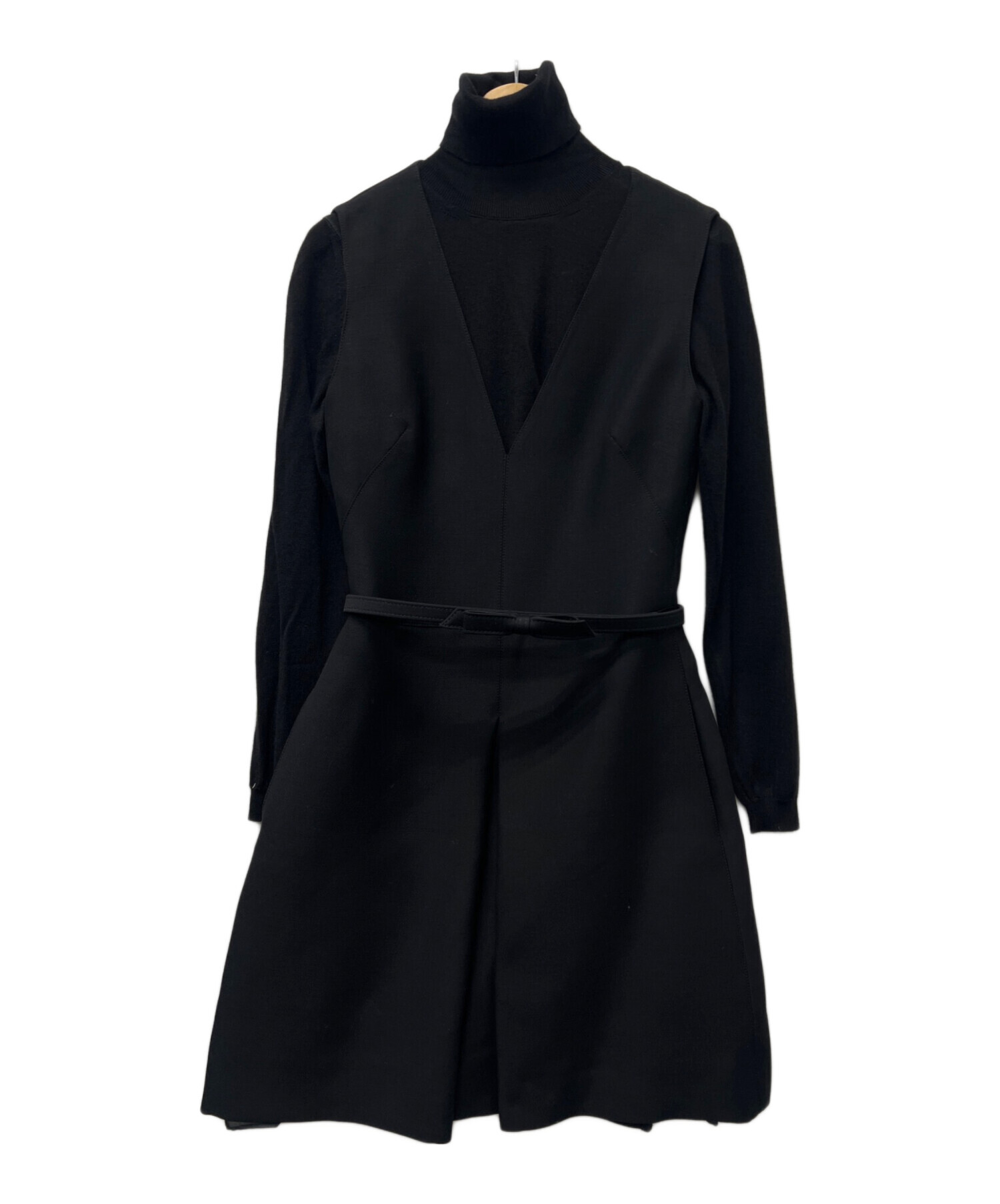 中古・古着通販】VALENTINO (ヴァレンティノ) タートルネックニット 