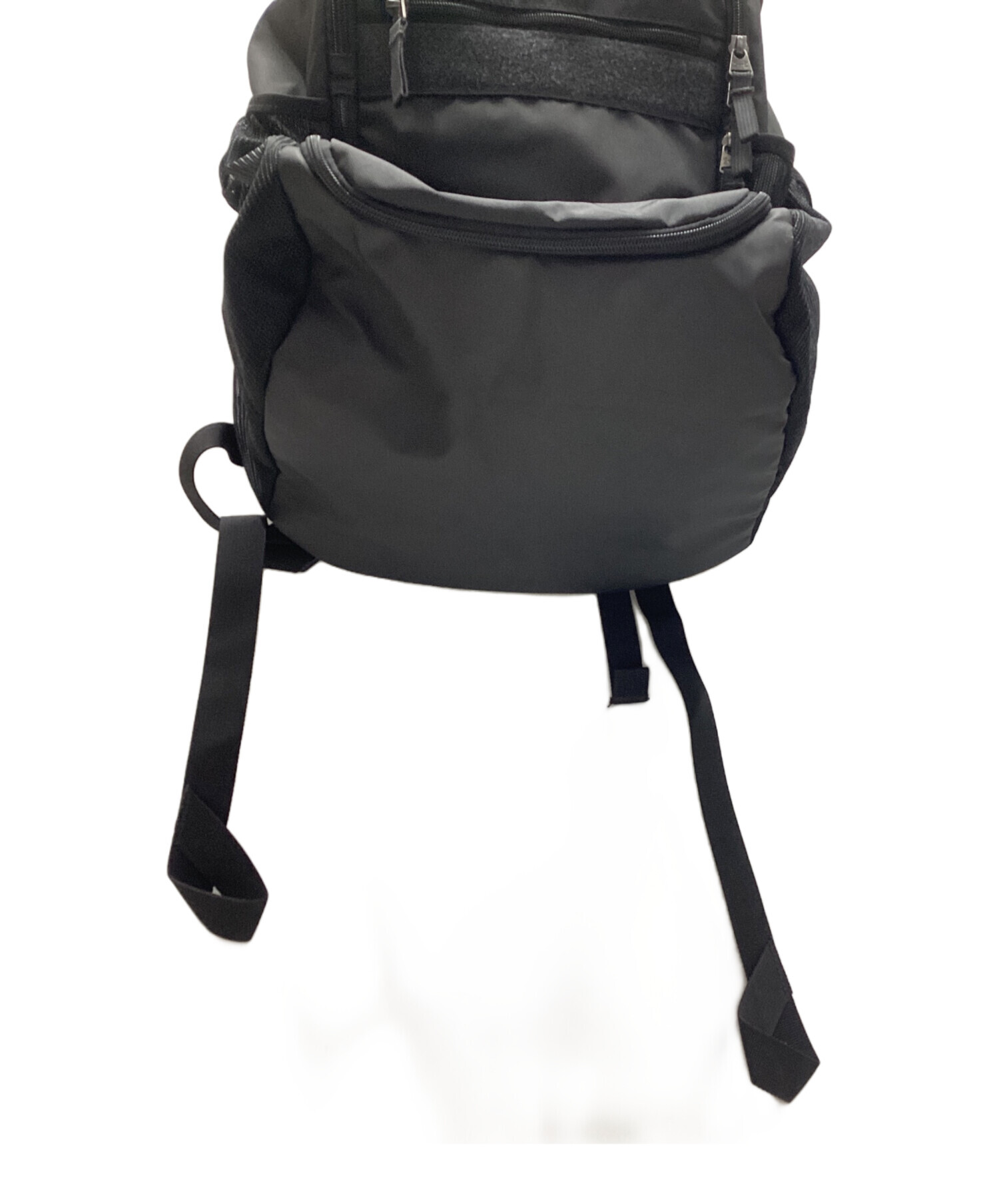 Under Armour USMC リュック バックパック中古 中古・古着通販】UNDER ARMOUR (アンダーアーマー) リュック ブラック
