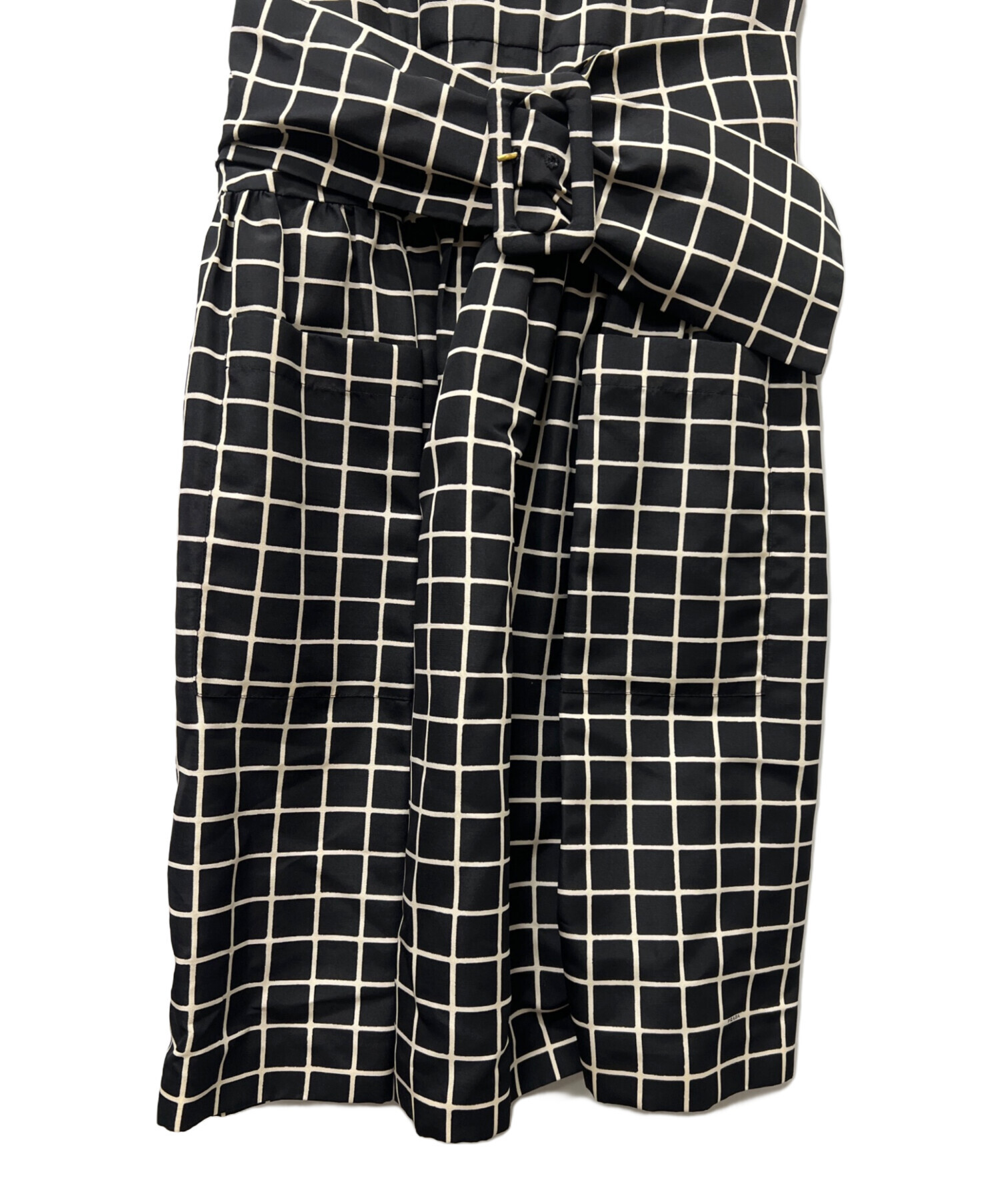 中古・古着通販】PRADA (プラダ) 半袖ワンピース ブラック×ホワイト