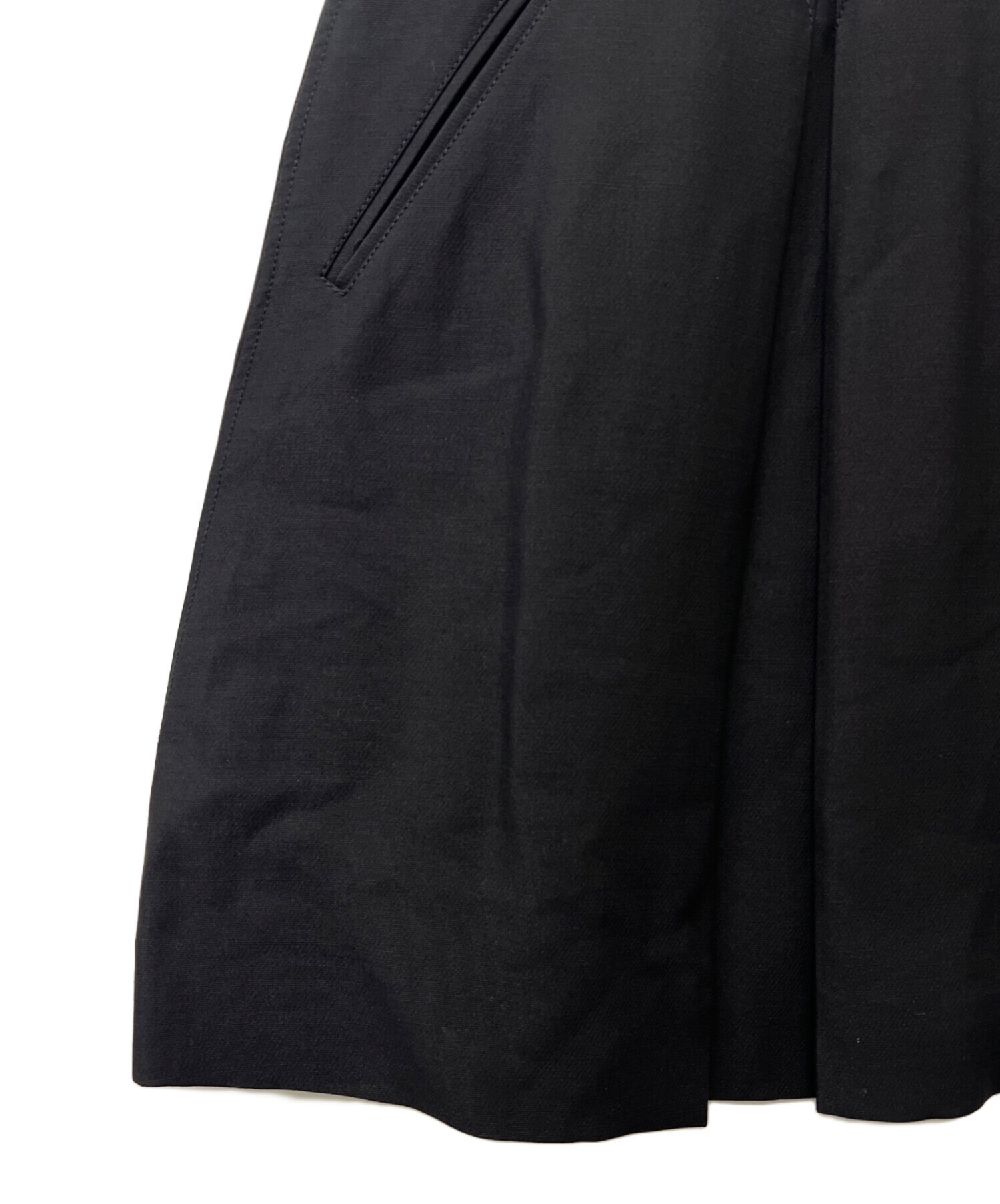 Valentino ブラック タイトスカート 36サイズ 中古・古着通販】VALENTINO (ヴァレンティノ) スカート ブラック