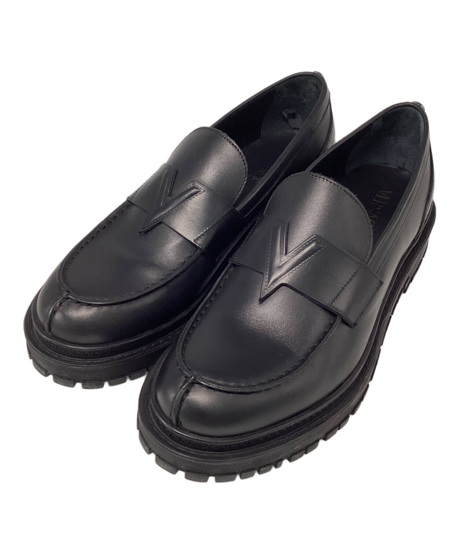 お値下げしました！VERSACEローファー 中古・古着通販】VERSACE (ヴェルサーチェ) ローファー ブラック
