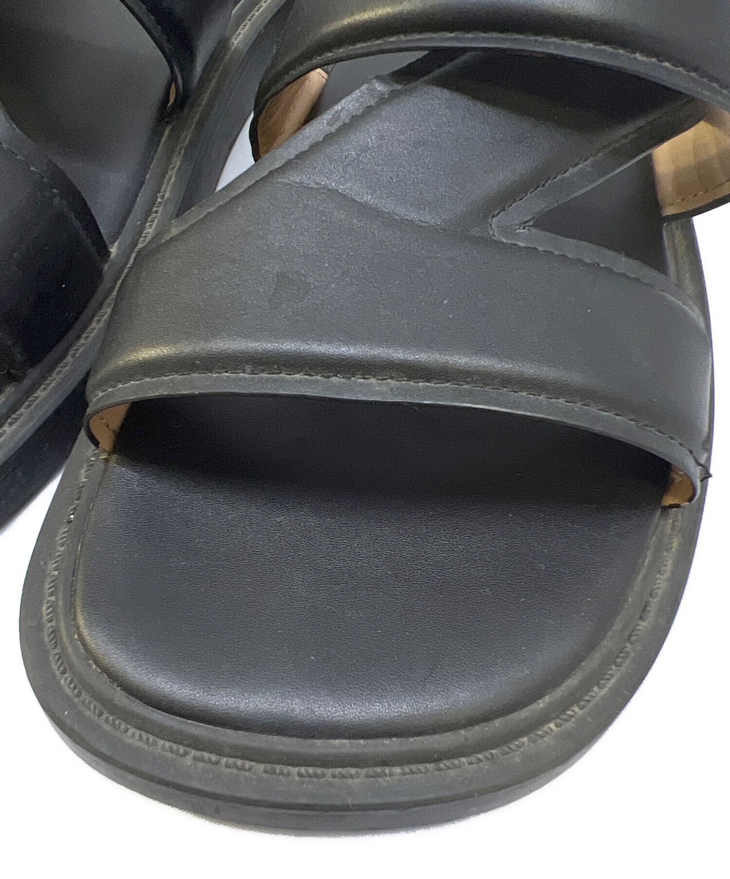 中古・古着通販】BOTTEGA VENETA (ボッテガベネタ) サンダル ブラック