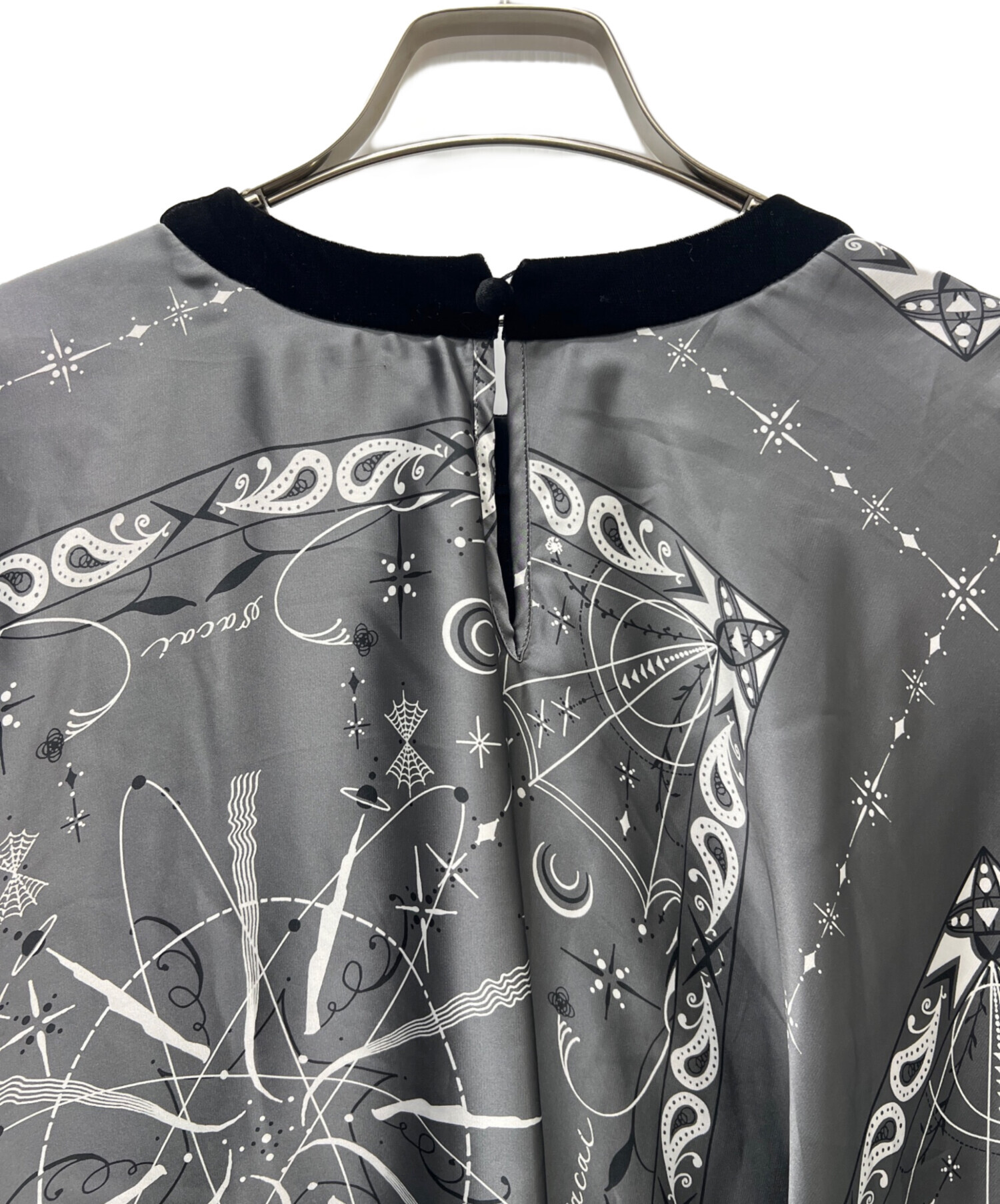 sacai Dr.Woo Bandana Print Tシャツ サカイ 2 美品 中古・古着通販】sacai (サカイ) Dr.Woo Bandanaカットソー ブラック