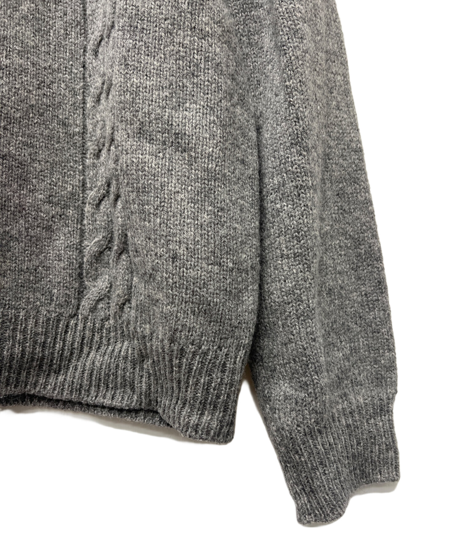【値下げ中】GUCCI グッチ ジップアップ ニット セーター グレー コットン 中古・古着通販】GUCCI (グッチ) タートルネックニット グレー サイズ