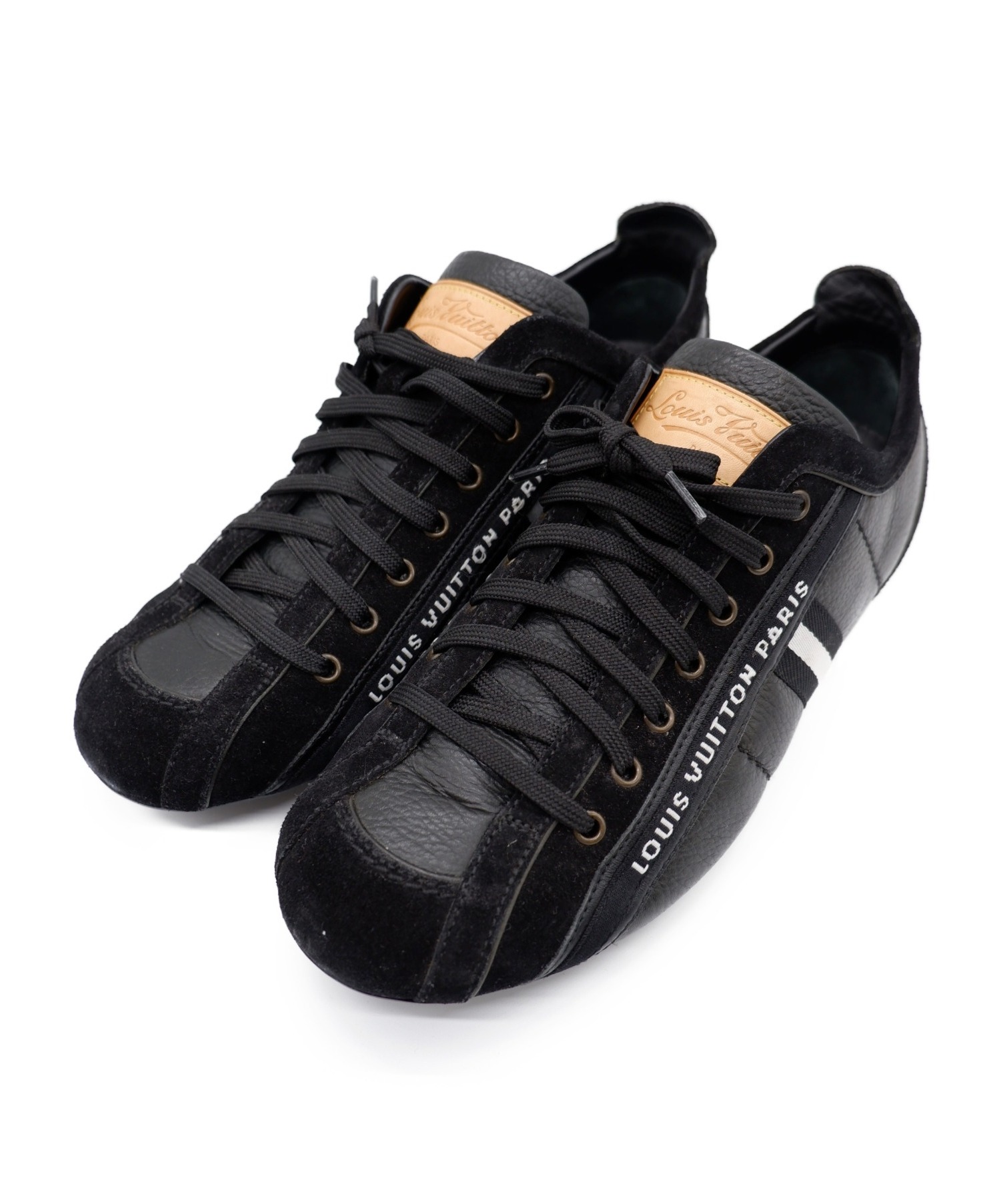 ルイヴィトン/louisvuitton スニーカー 中古・古着通販】LOUIS VUITTON (ルイヴィトン) スニーカー ブラック