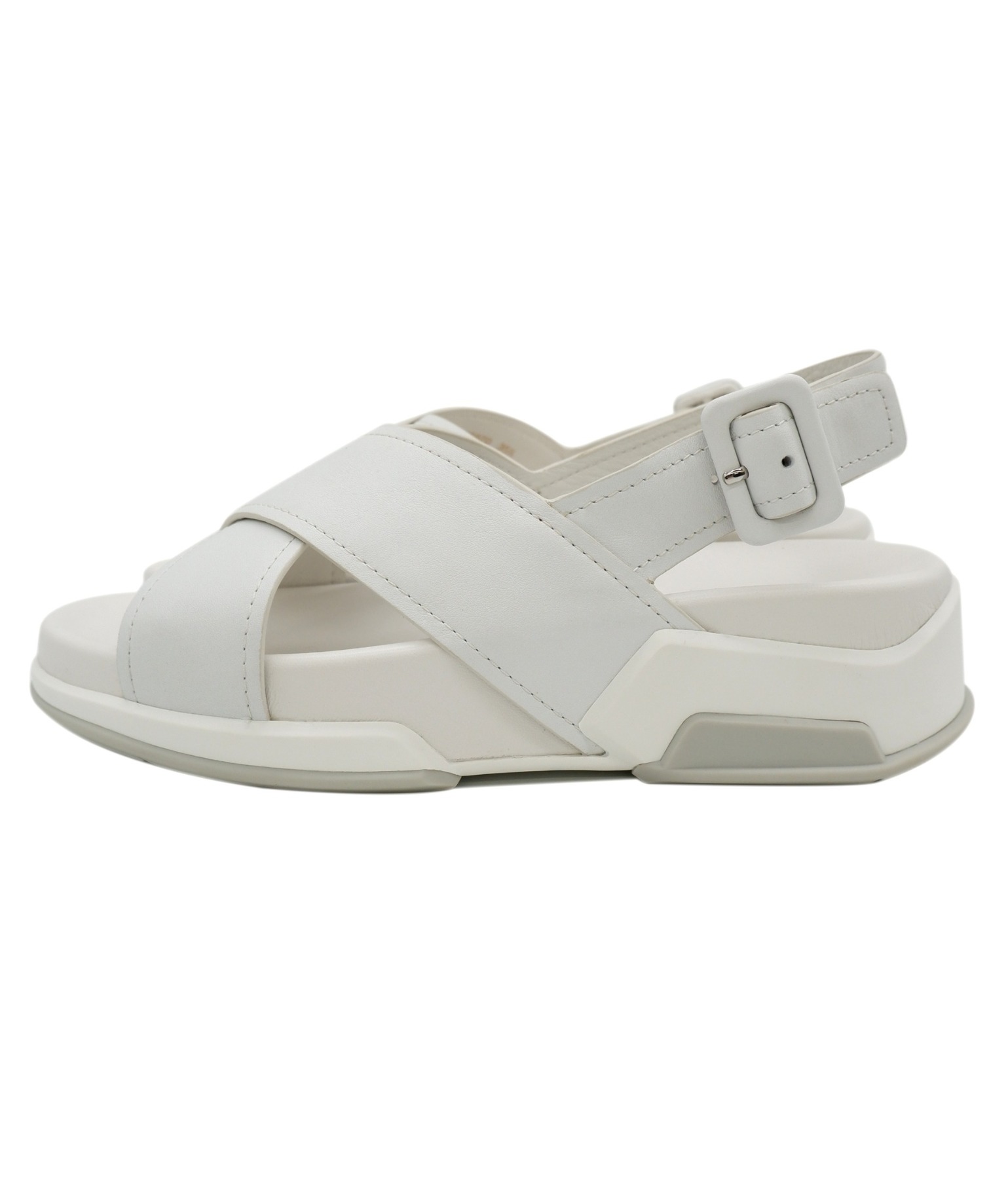 中古・古着通販】PRADA (プラダ) クロスベルトサンダル ホワイト