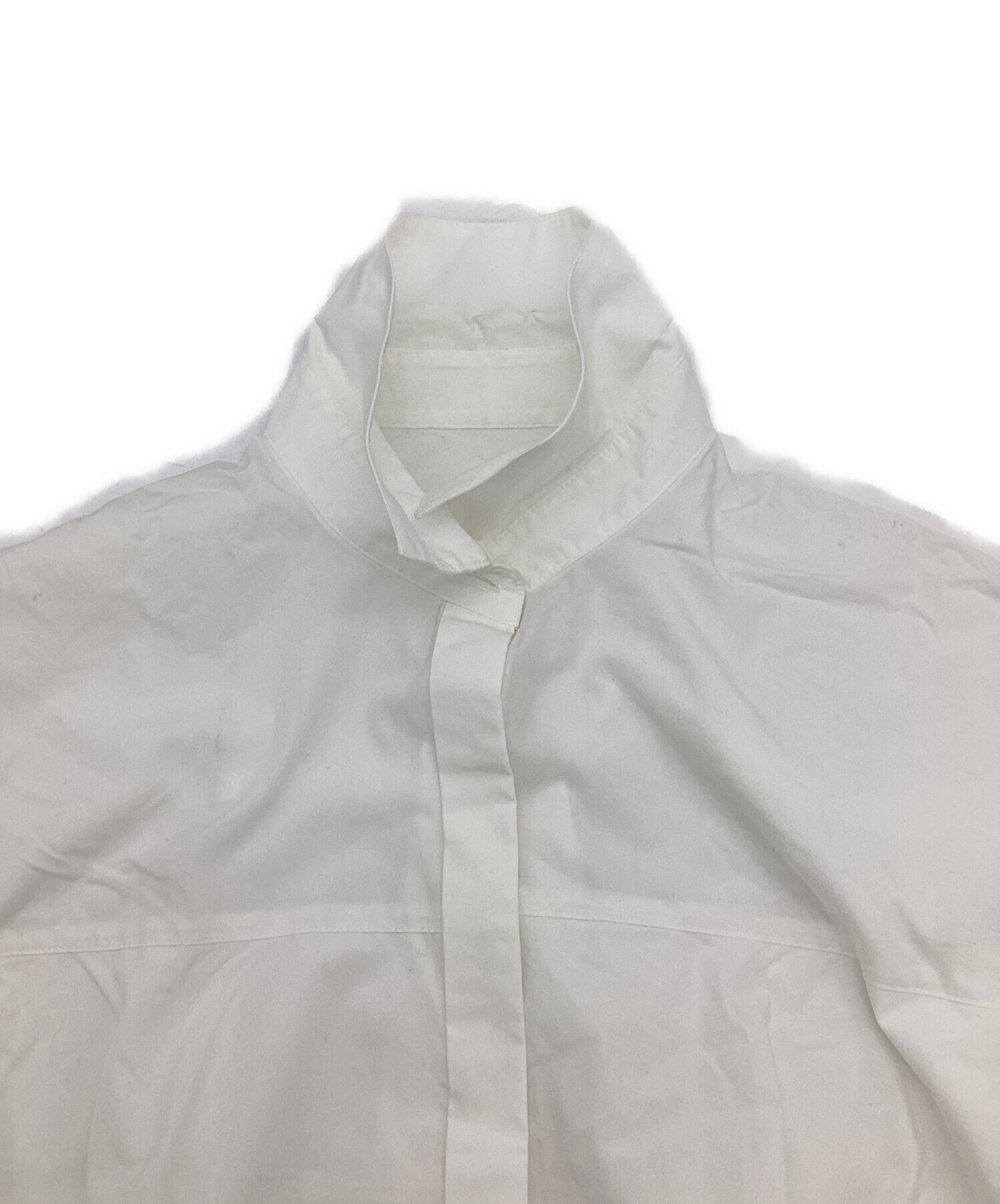 LE PHIL / ルフィル | クロップド フレアシャツ | F | ホワイト | レディース 中古・古着通販】LE PHIL (ル フィル) クロップドフレアシャツ