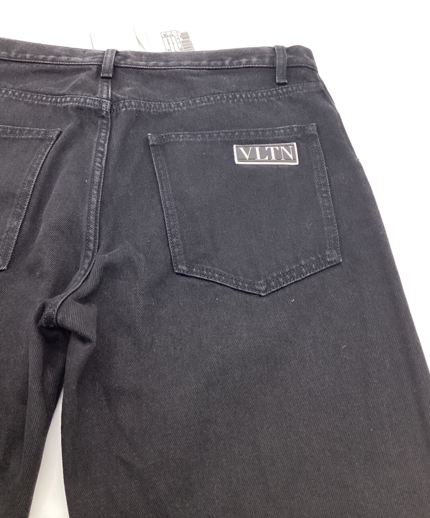 中古・古着通販】VALENTINO (ヴァレンティノ) デニムパンツ ブラック