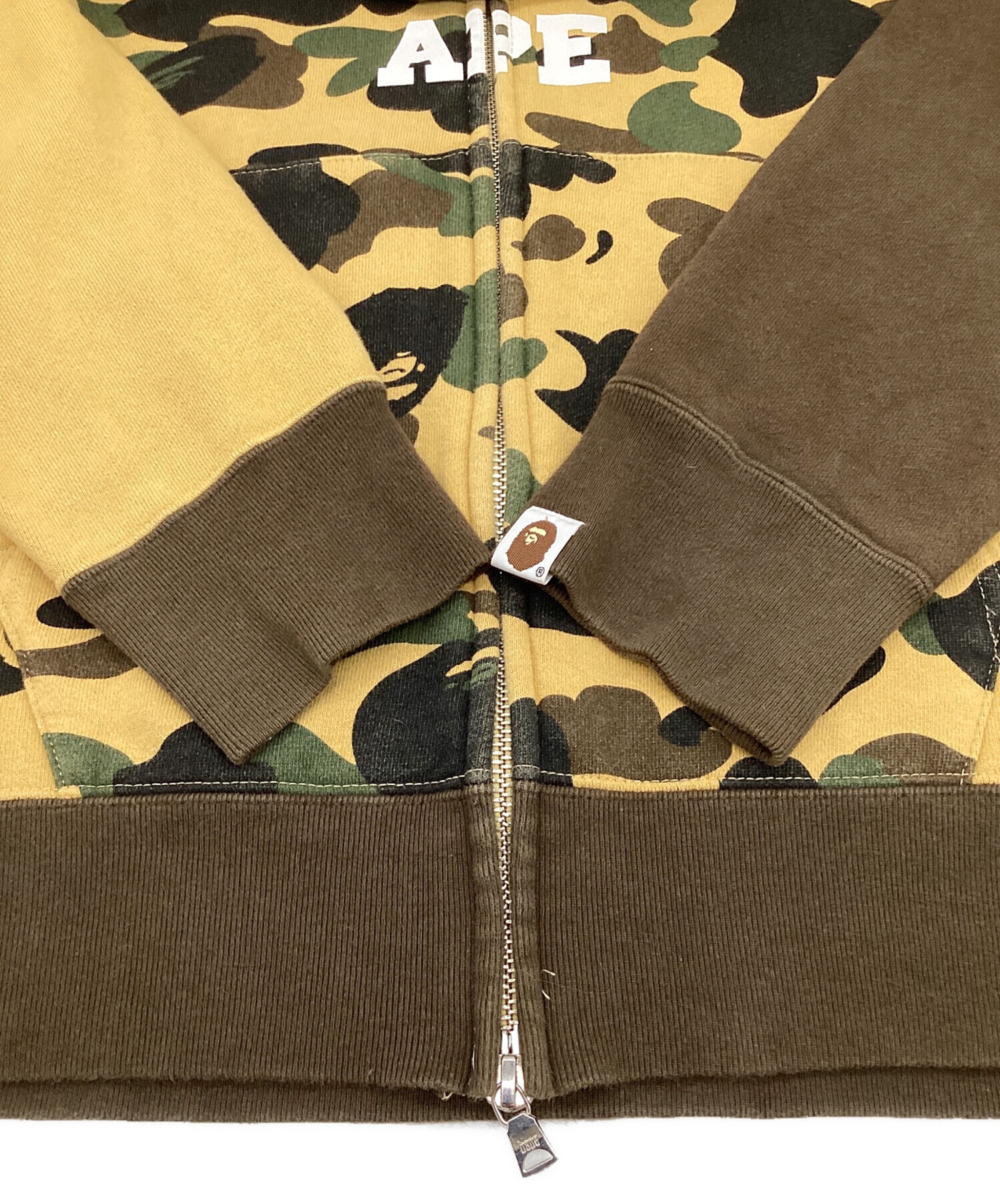 コ*テ様 BAPE イエロー フルジップパーカー 中古・古着通販】A BATHING APE (ア ベイシング エイプ) カモ柄