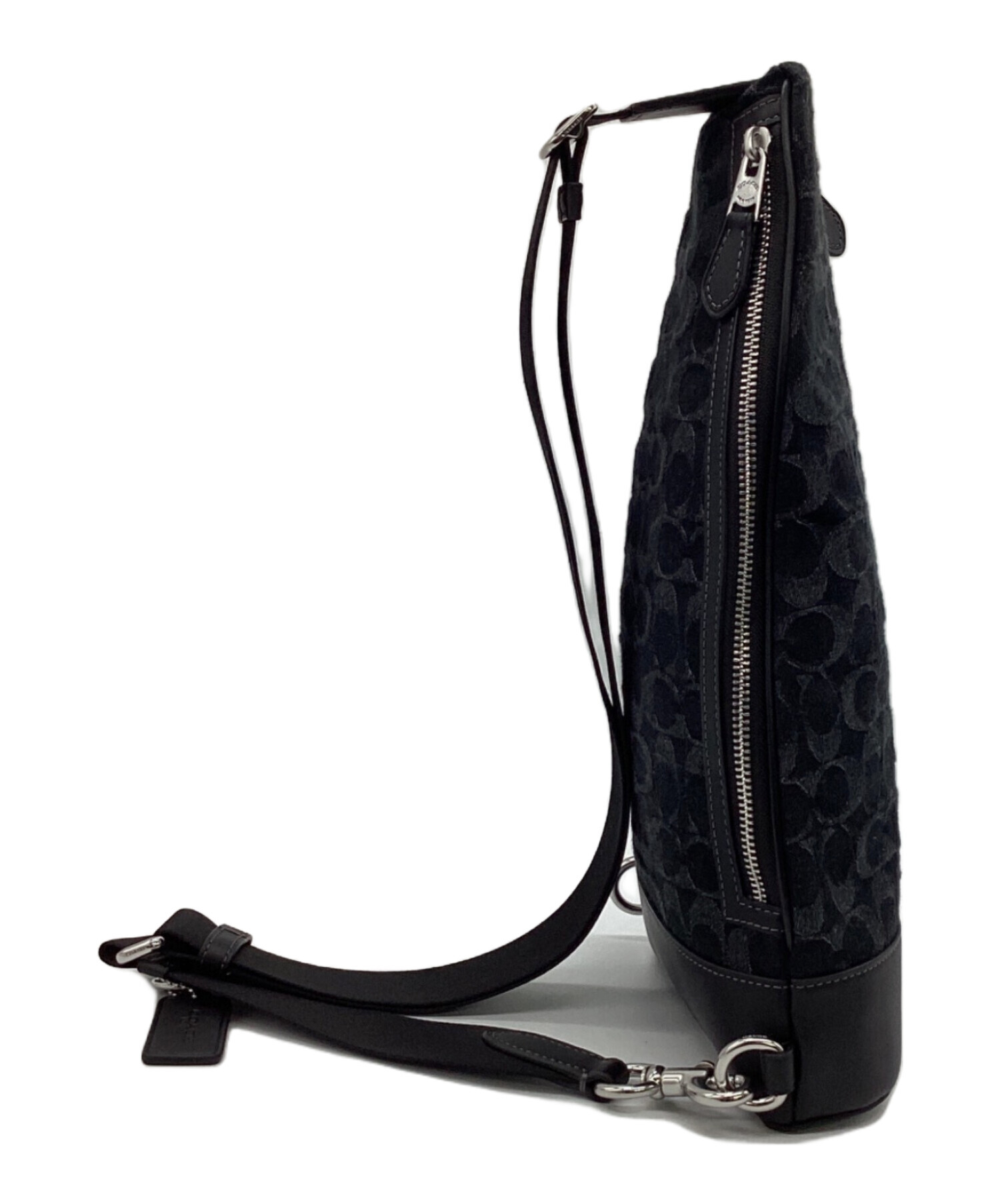 COACH コーチ ドミニクスリング パック・シグネチャーデニム　ほぼ未使用品 中古・古着通販】COACH (コーチ) ドミニク スリング パック