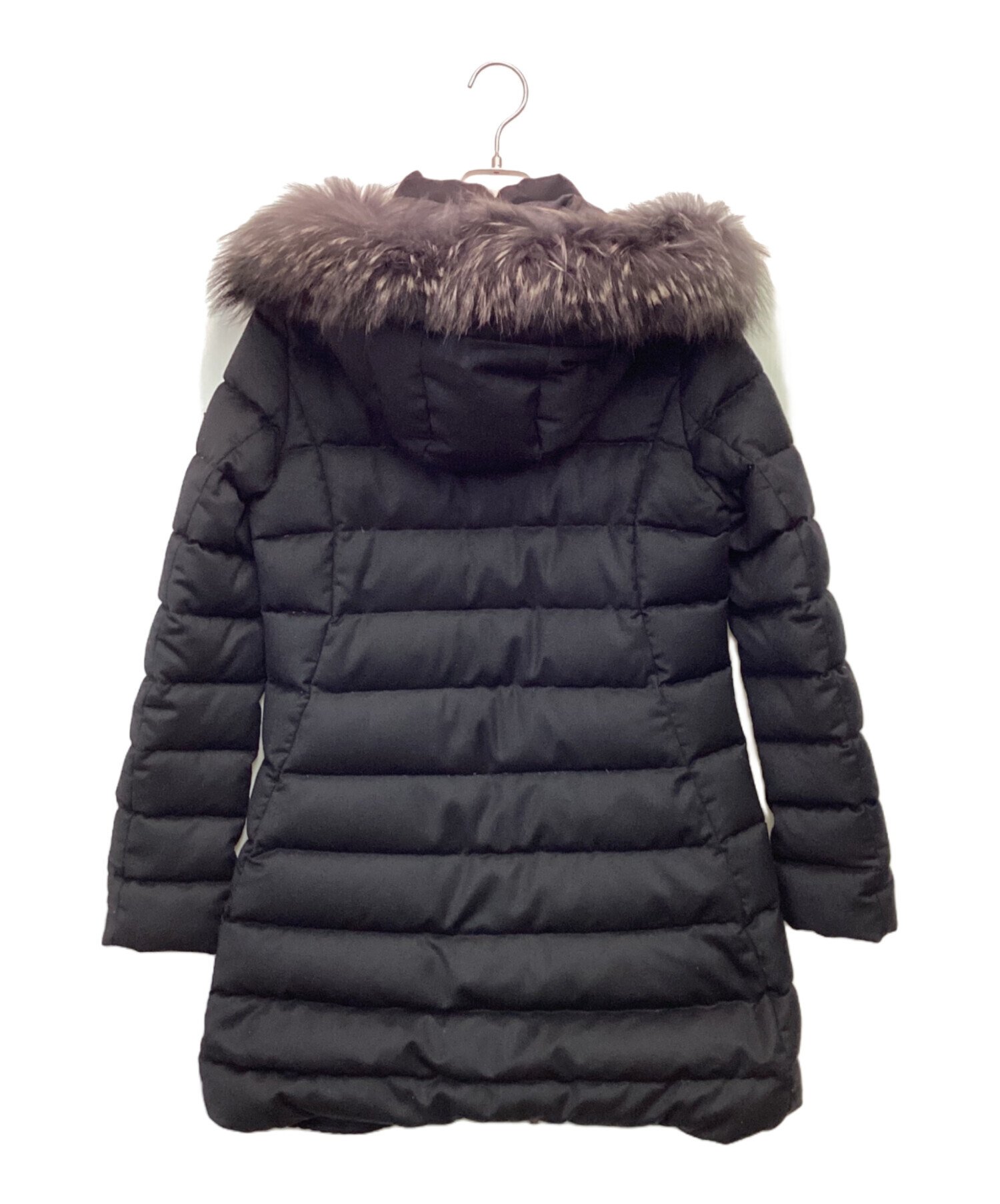 中古・古着通販】TATRAS (タトラス) LAVIANA（ラビアナ）ダウンコート