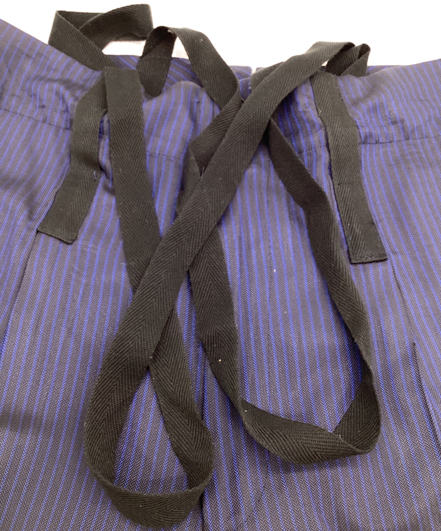 Y'S ワイズ ストライプパンツ サスペンダー ヨウジヤマモ STAFF STYLING｜THE SHOP YOHJI YAMAMOTO