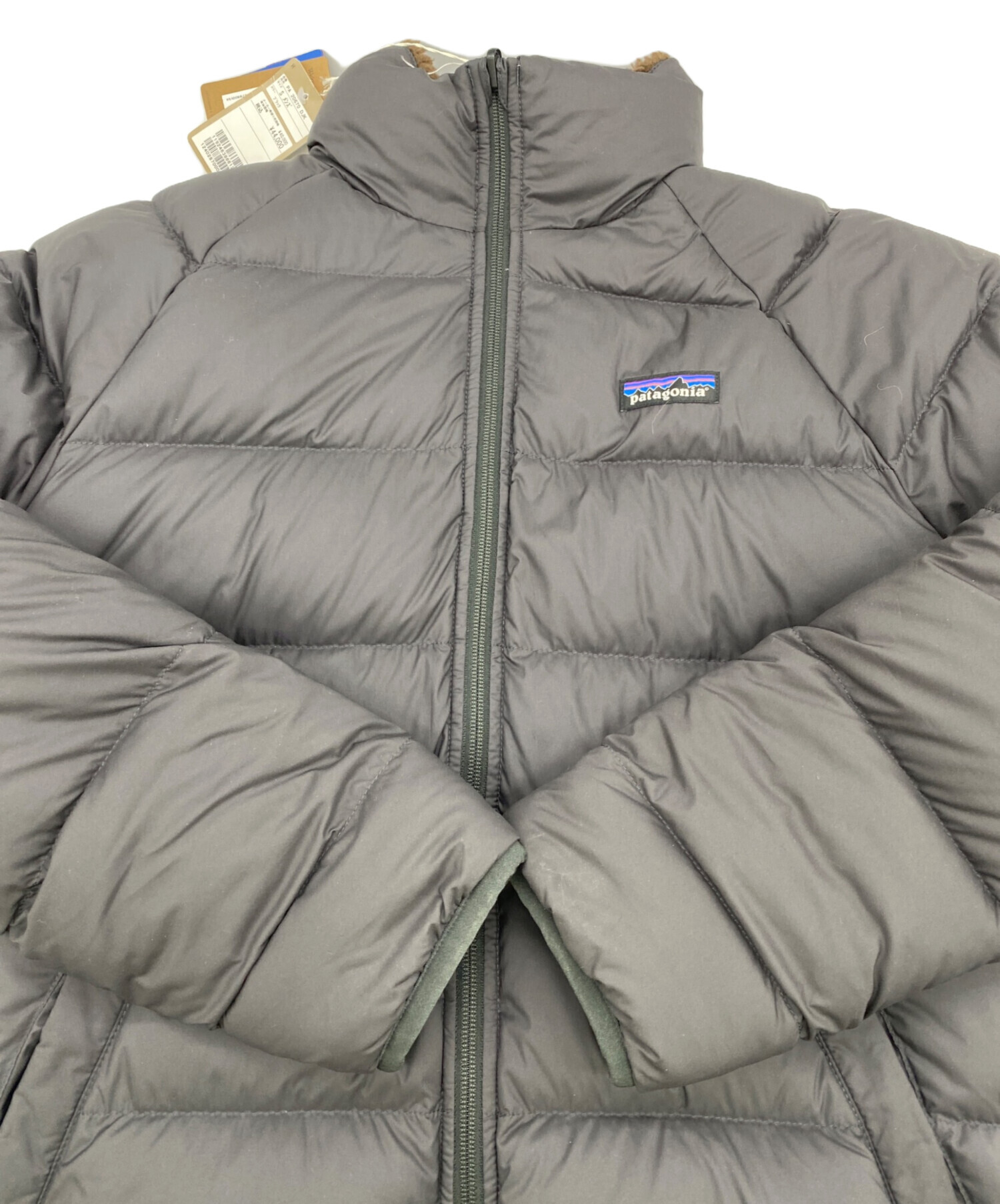 パタゴニア リバーシブルサイレントダウンジャケット グリーン S patagonia（パタゴニア） ダウンジャケット MEN'S REVERSIBLE SILENT