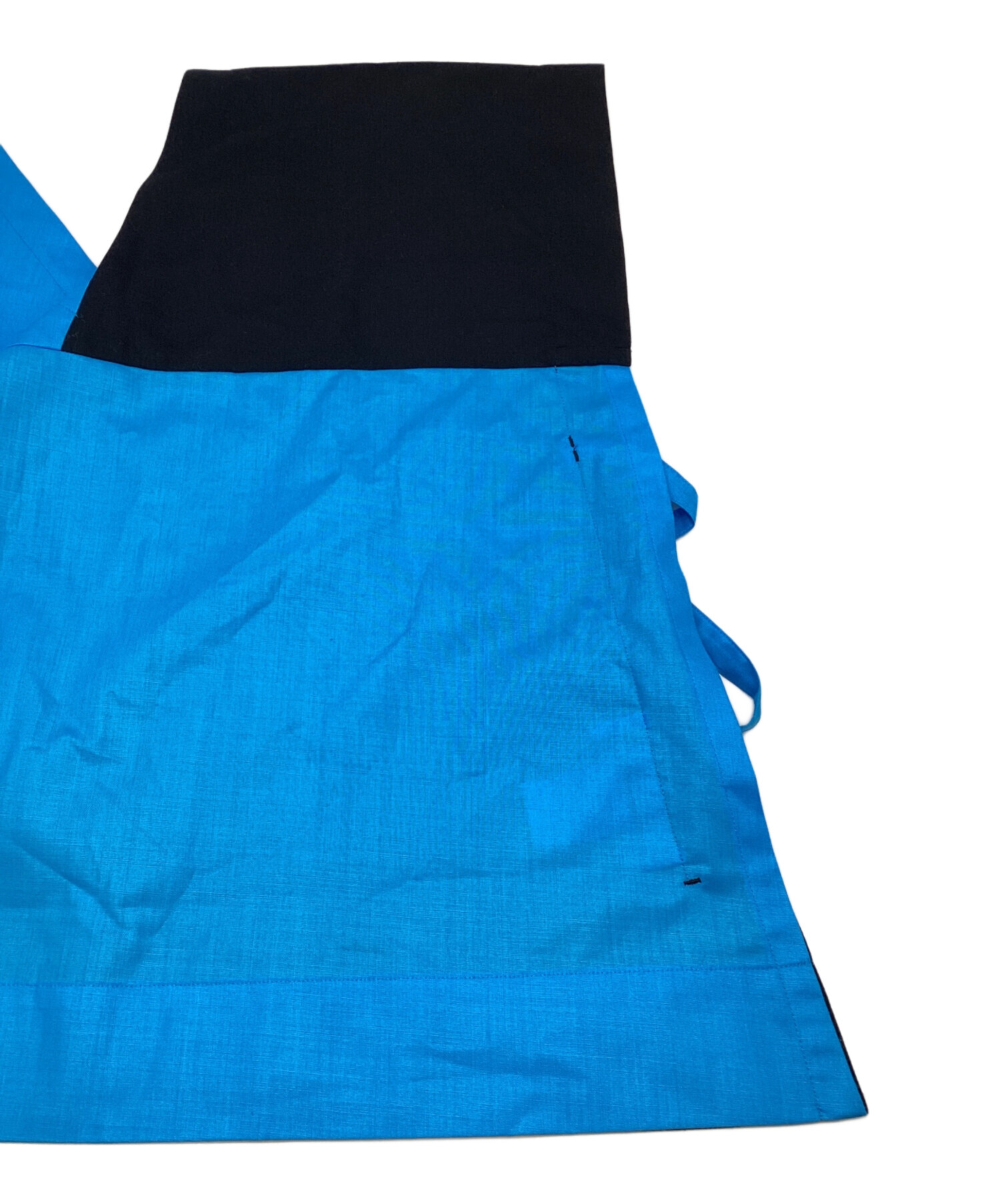 me ISSEI MIYAKE ストレッチノースリーブ　新品タグ付 中古・古着通販】132 5. ISSEY MIYAKE (132 5. イッセイ ミヤケ