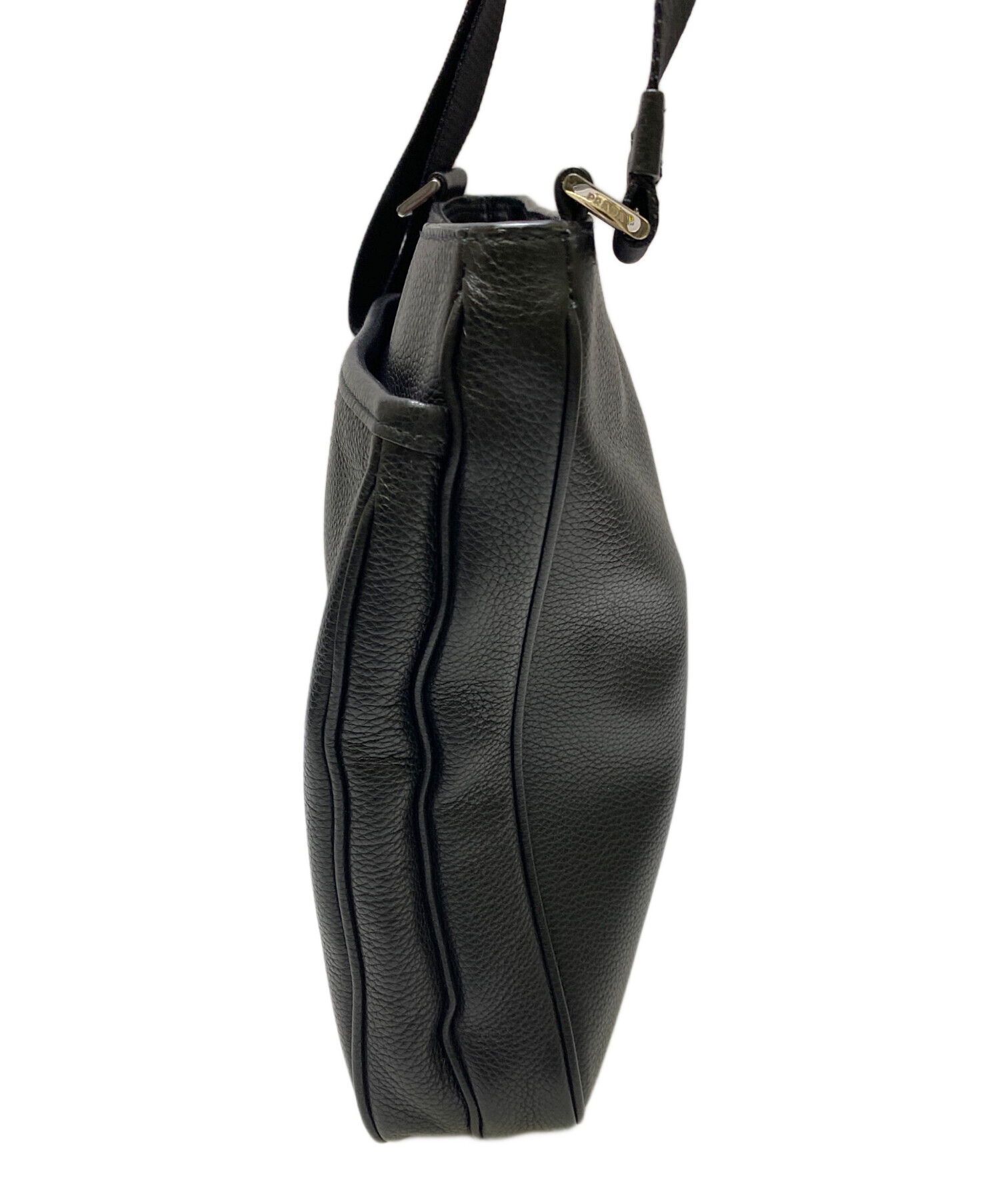 PRADA / プラダ ■スポーツ クロスボディ ショルダーバッグ ナイロン グレー 【バッグ/バック/BAG/鞄/カバン】 ブランド【中古】 [0990015144] PRADA SPORTS(プラダスポーツ) ショルダーバッグ グレー｜【公式