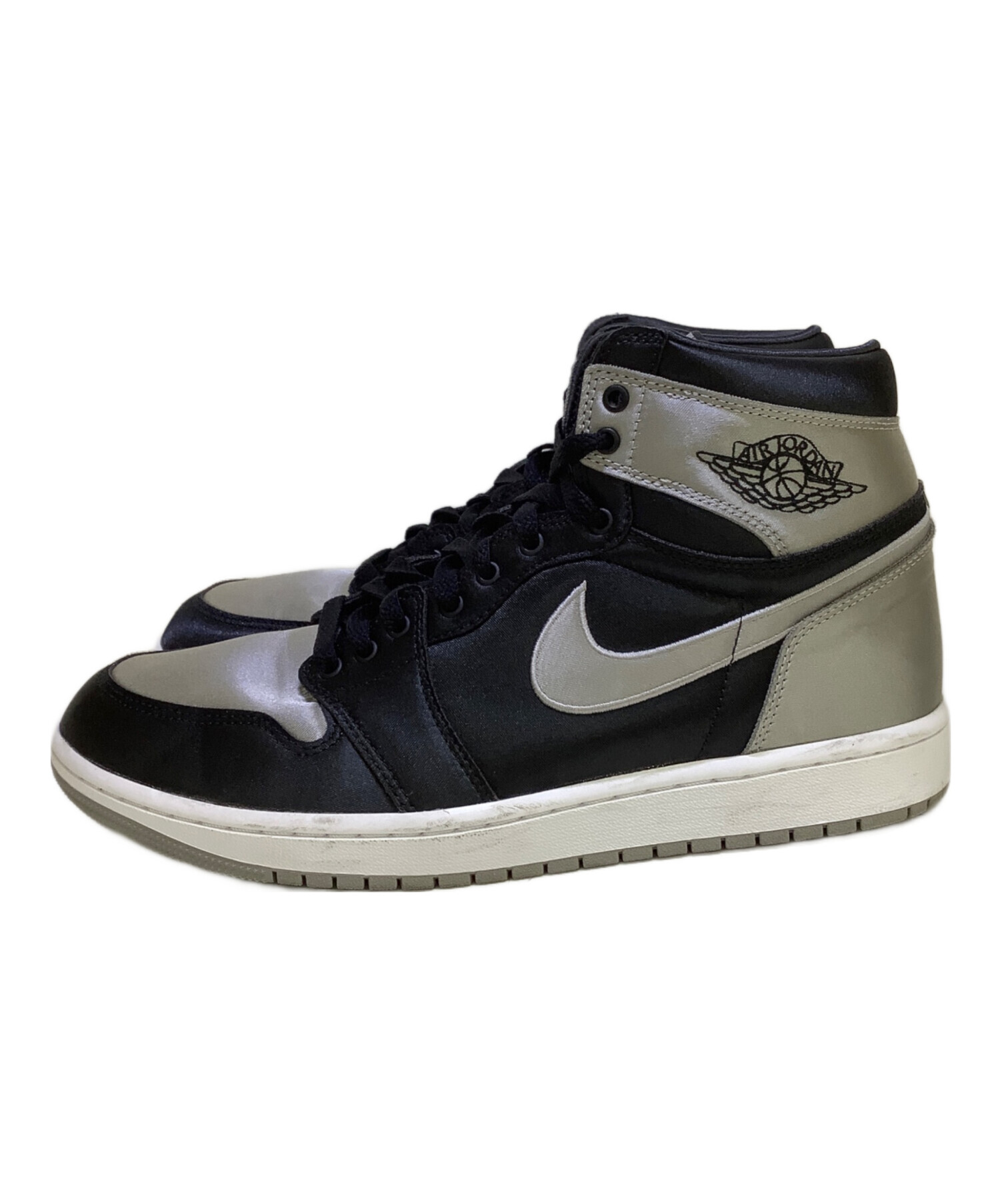 中古・古着通販】NIKE (ナイキ) スニーカー NIKE W AIR JORDAN 1 RETRO 