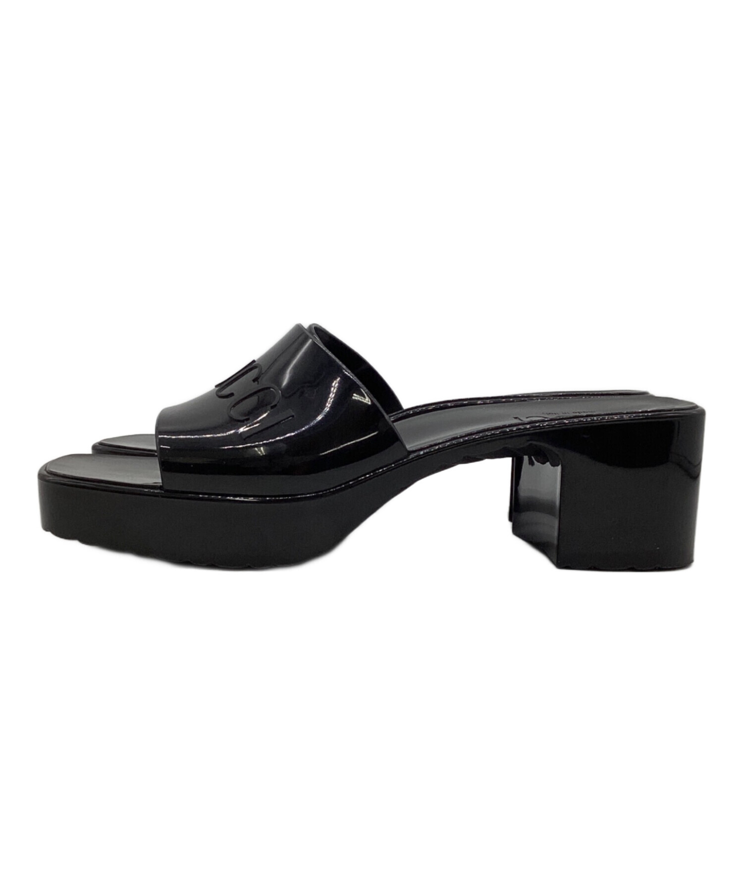 GUCCI ブラック ラバー サンダル 中古・古着通販】GUCCI (グッチ) ラバースライドサンダル ブラック