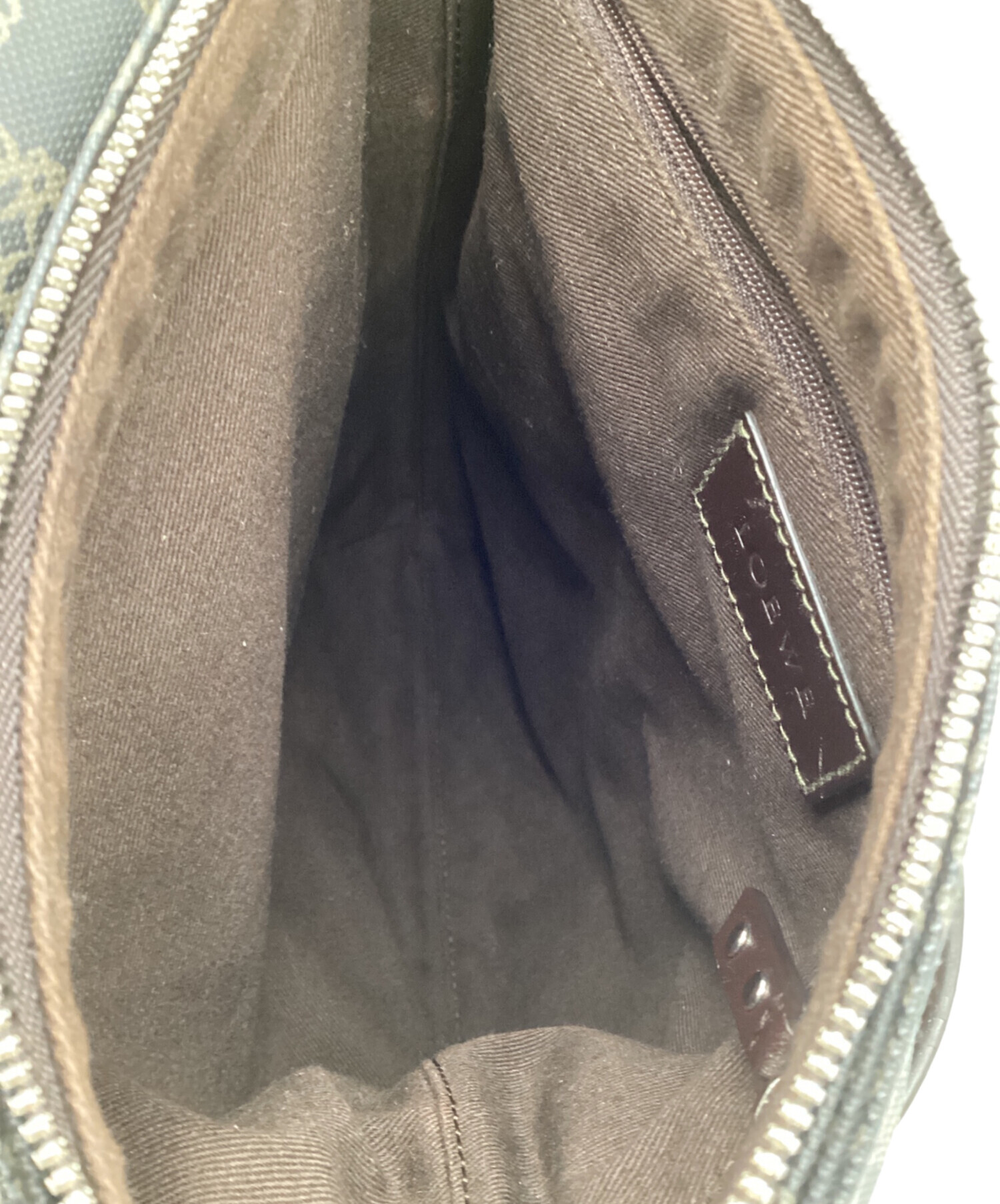 中古・古着通販】LOEWE (ロエベ) アナグラム ショルダーバッグ ダーク
