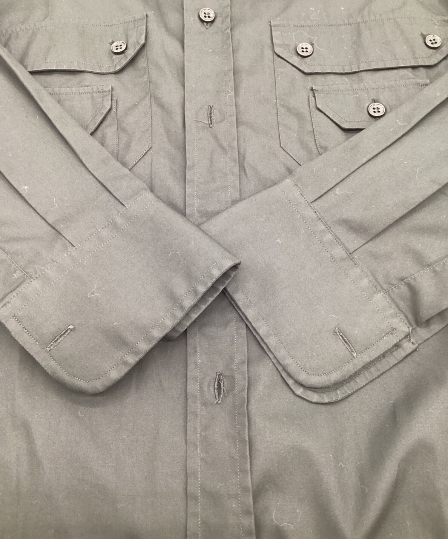 ドルチェアンドガッパーナチルドレン 軍服風シャツブラウス大人も着用