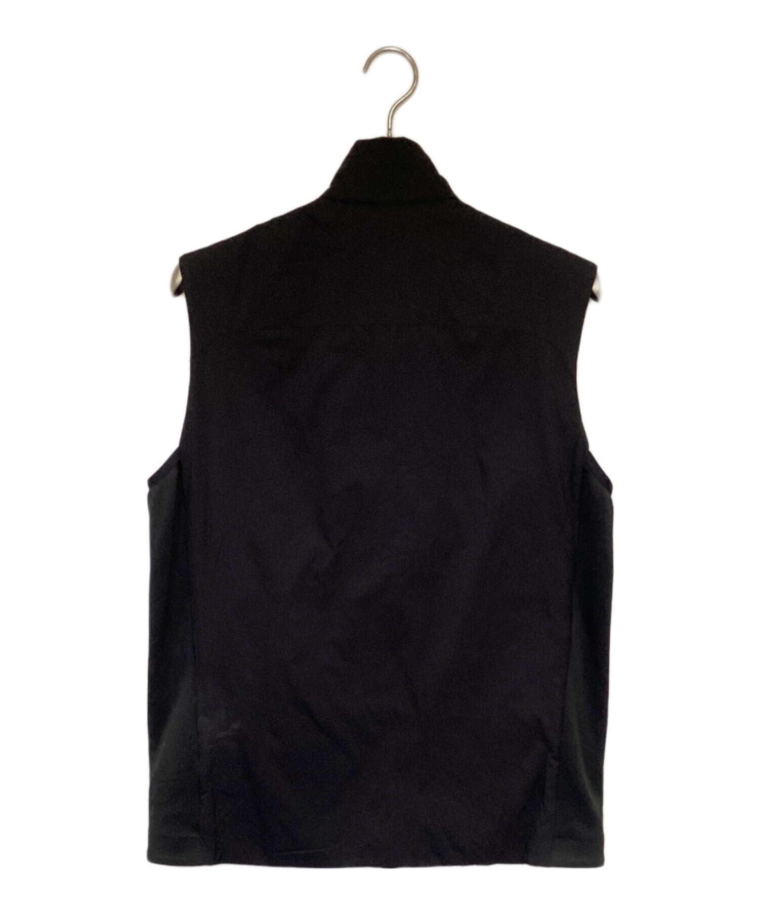美品 アークテリクス　ATOM LT VEST BLACK 中古・古着通販】ARC'TERYX (アークテリクス) Atom LT Vest（アトム LT