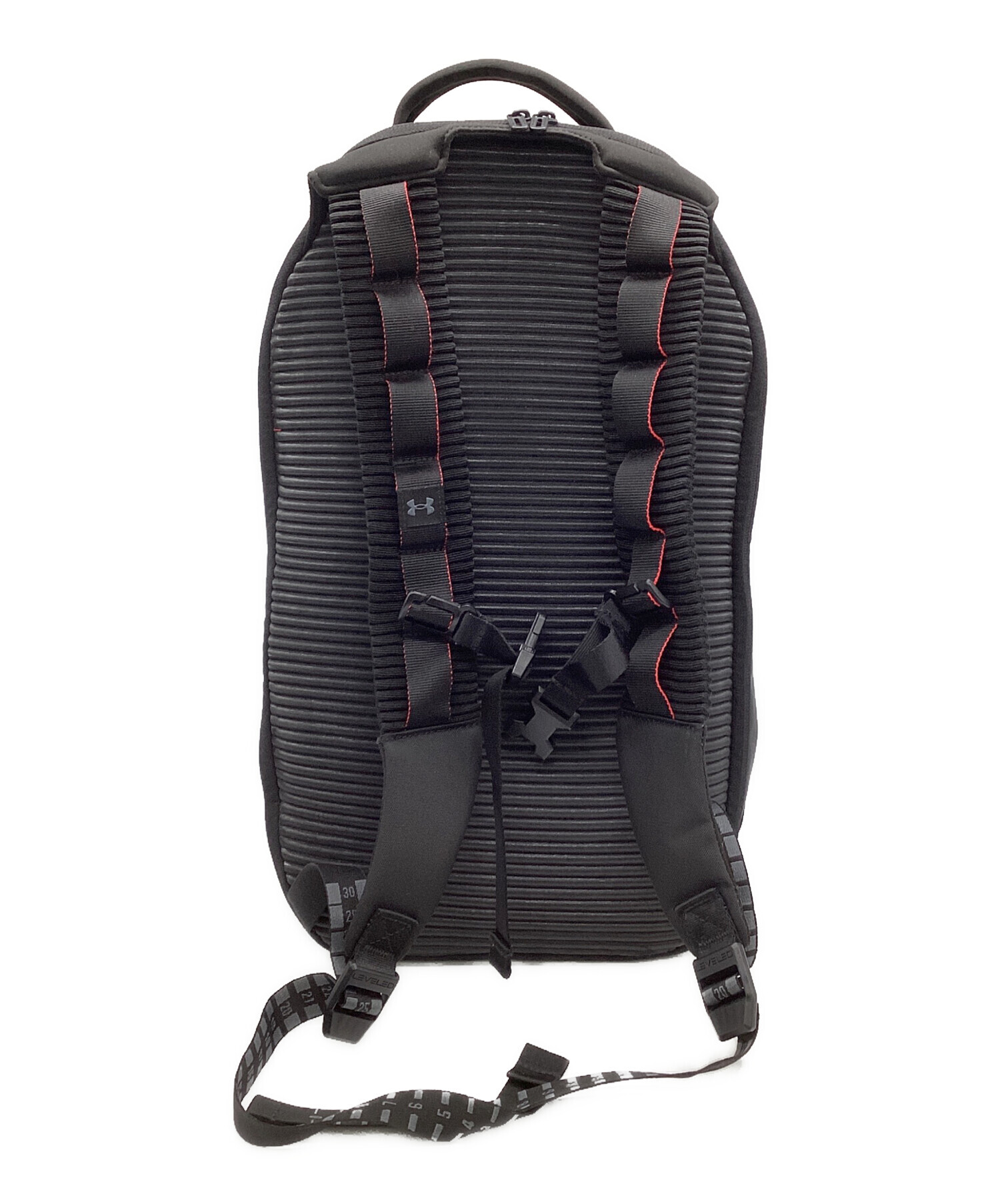 Under Armour USMC リュック バックパック中古 中古・古着通販】UNDER ARMOUR (アンダーアーマー) UAノーウェイ