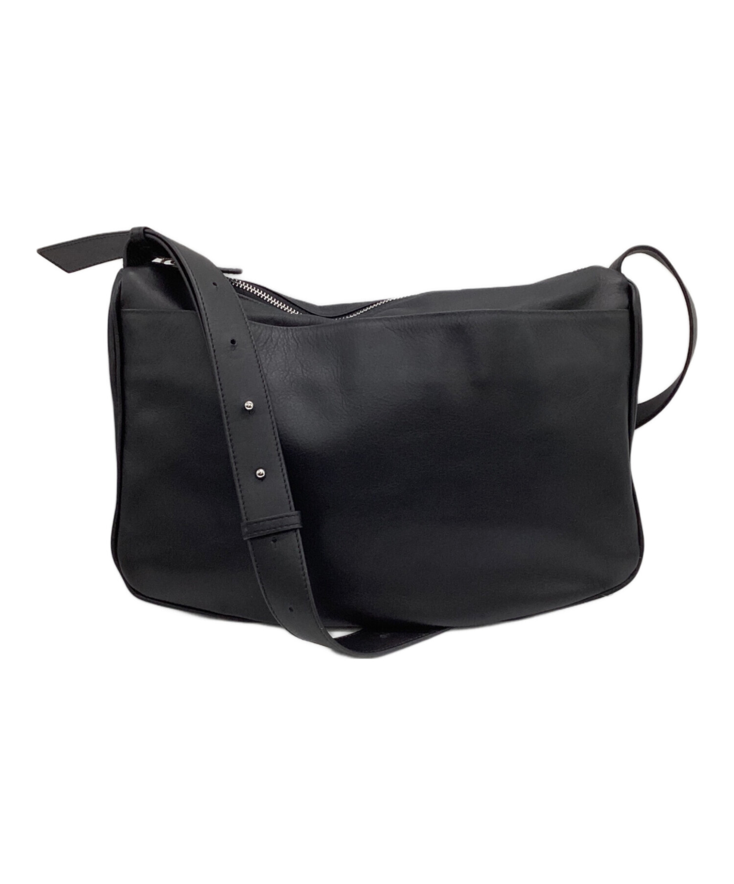 ear PAPILLONNER 本革ショルダーバッグ黒中古品 中古・古着通販】ear PAPILLONNER (イアパピヨネ) スワローマチ