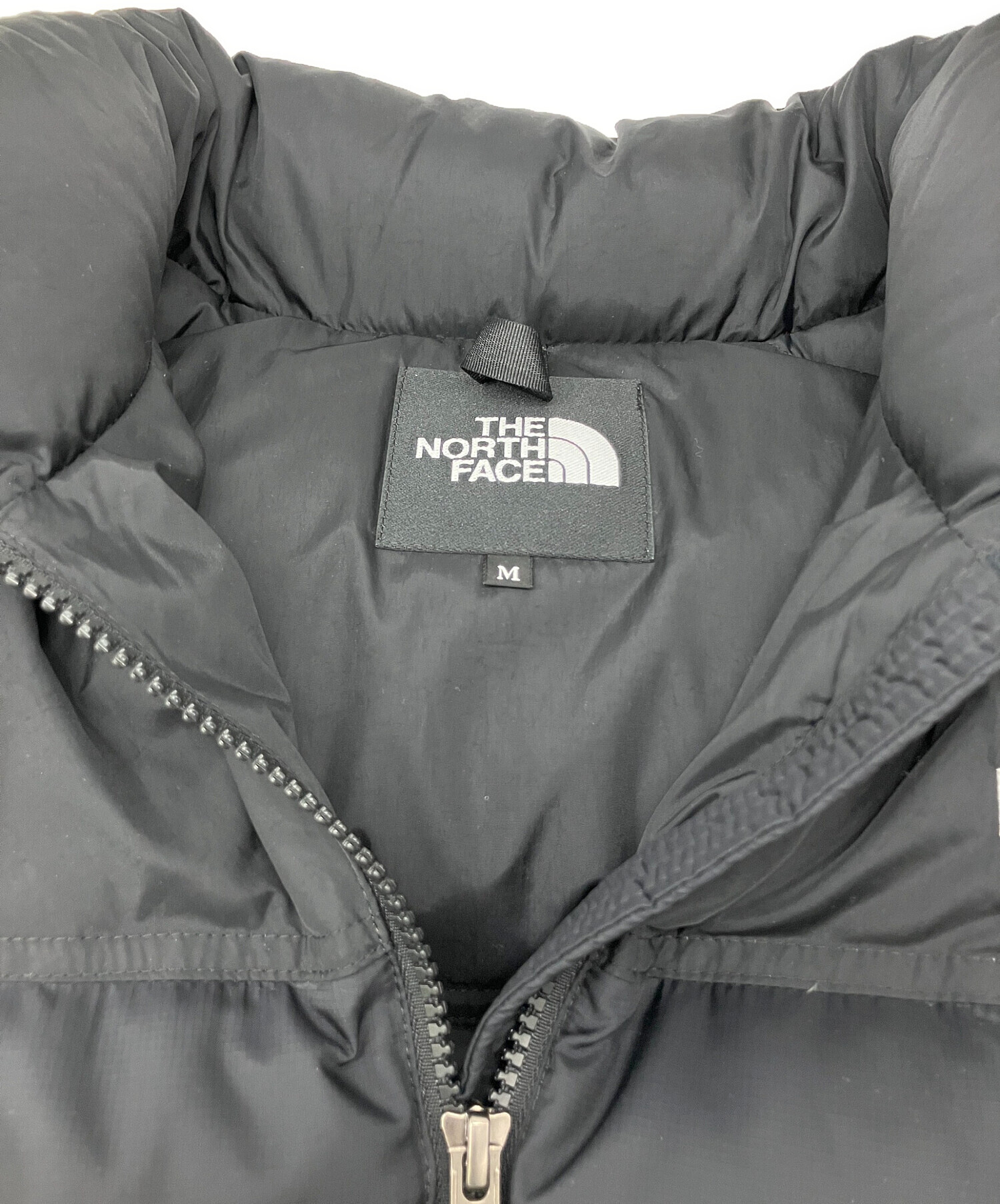 (中古品)ノースフェイス　ヌプシベスト Mサイズ 中古・古着通販】THE NORTH FACE (ザ ノース フェイス) ヌプシベスト