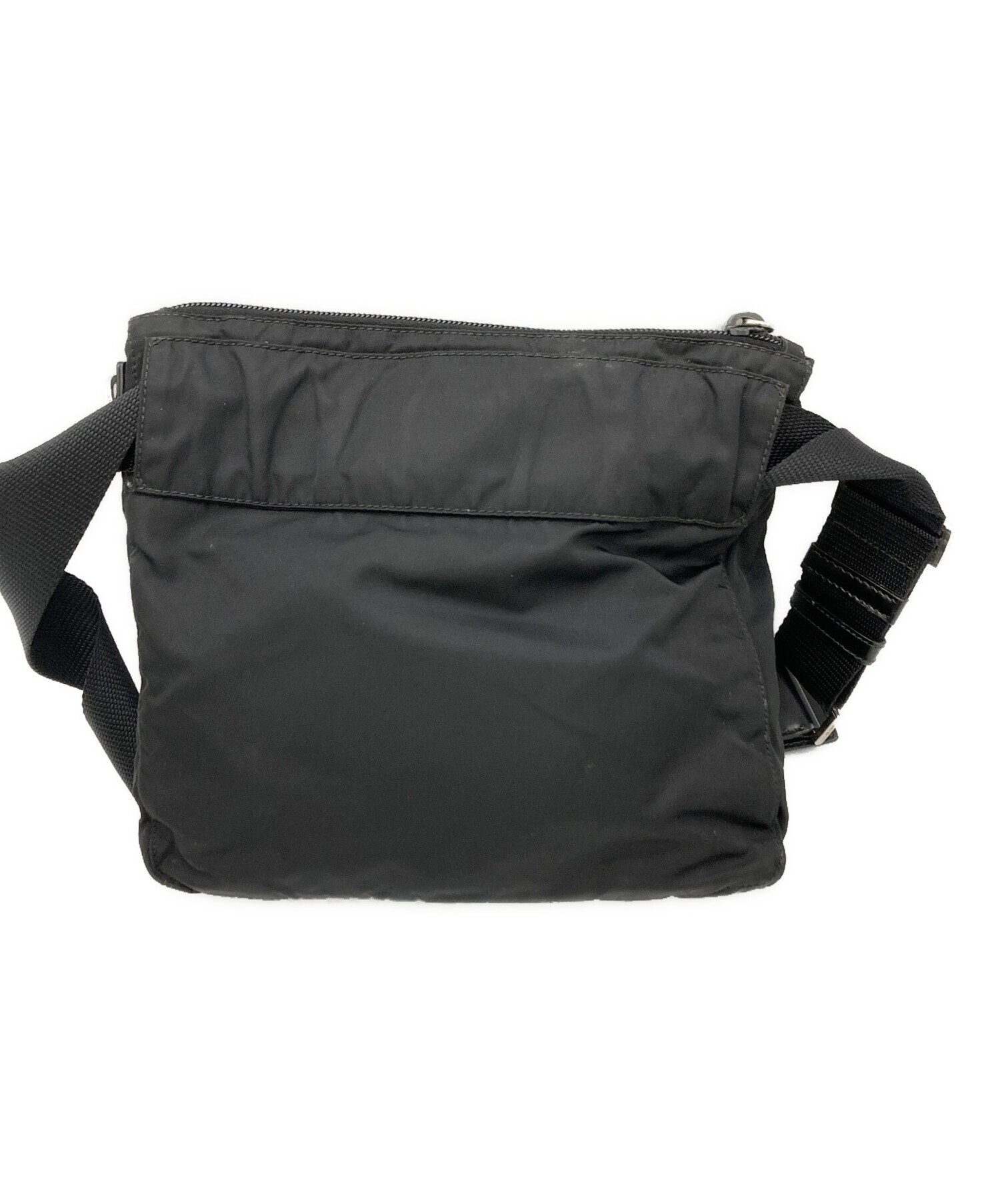 ★コージー【プラダ】三角ロゴ ウエストバッグ ブラック BM0011 美品 中古・古着通販】PRADA (プラダ) ウエストバッグ VELA BM0011 ブラック