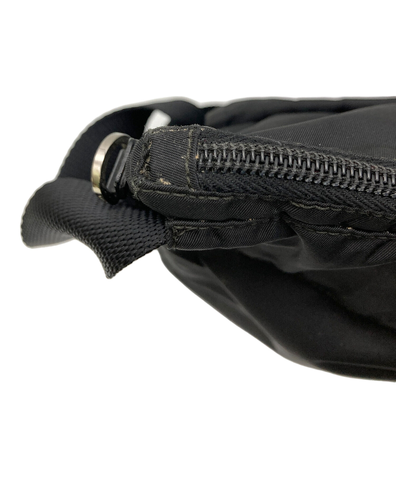 中古・古着通販】PRADA (プラダ) ウエストバッグ VELA BM0011 ブラック